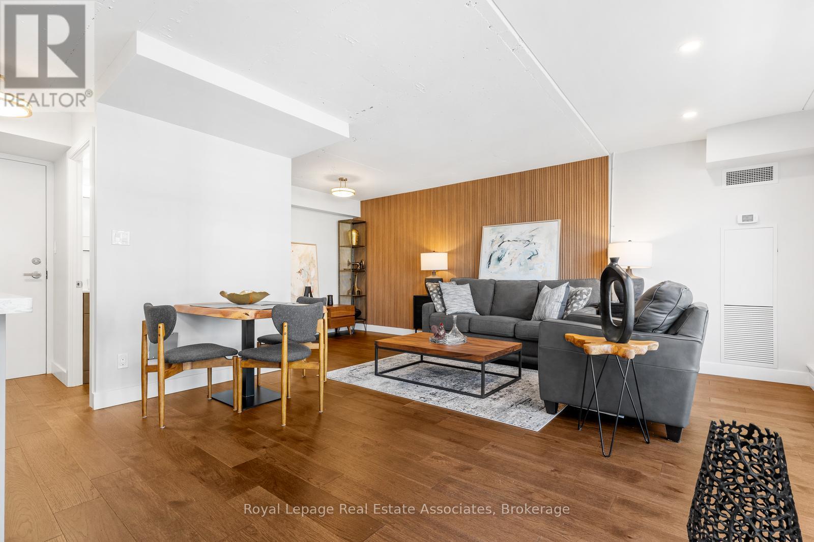 826 - 1029 King Street W, Toronto, Ontario  M6K 3M9 - Photo 4 - C12412317