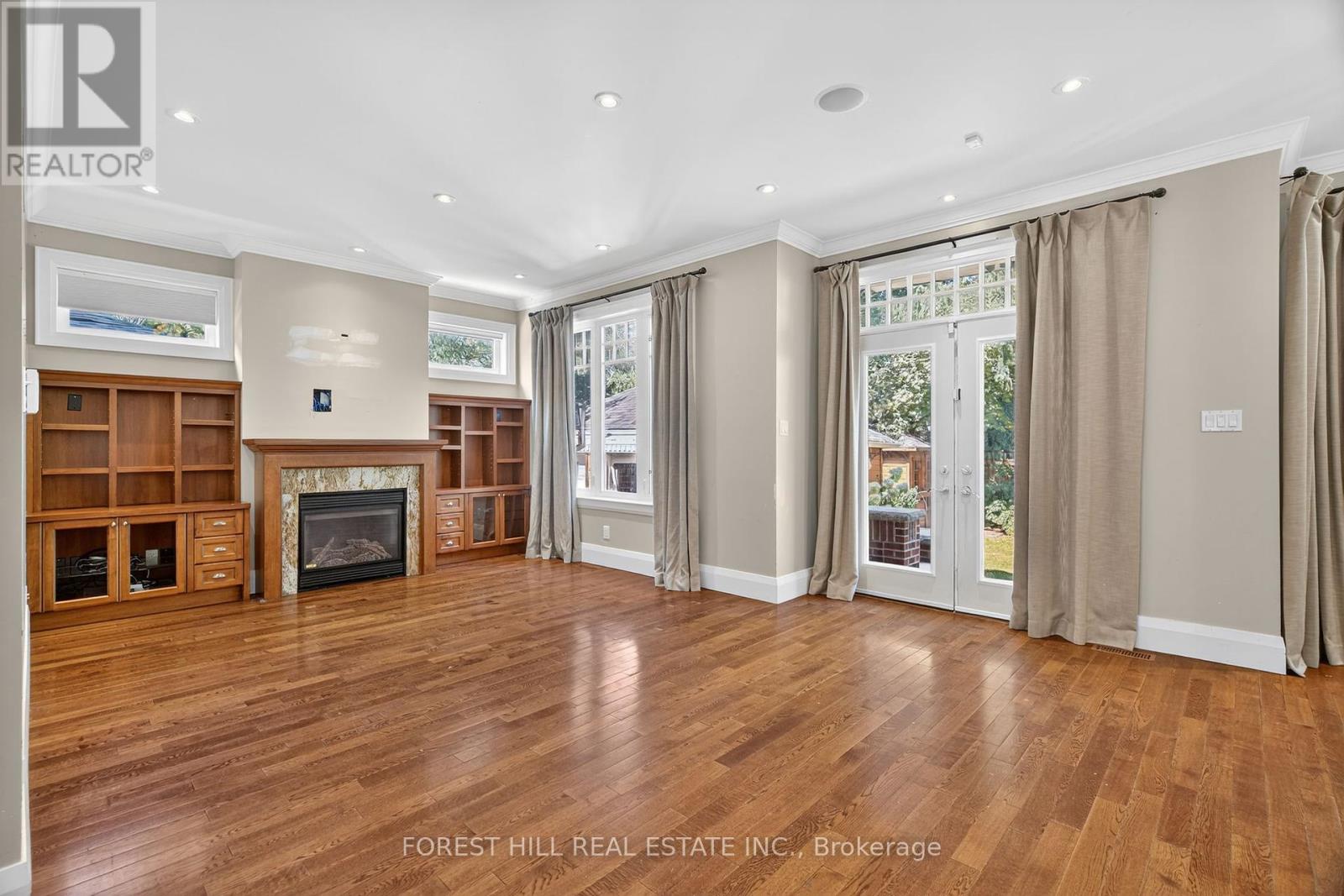 50 Golfdale Road, Toronto, Ontario  M4N 2B6 - Photo 15 - C12412351