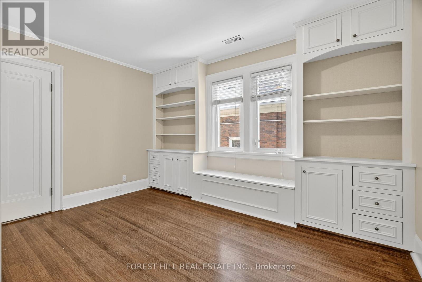 50 Golfdale Road, Toronto, Ontario  M4N 2B6 - Photo 19 - C12412351