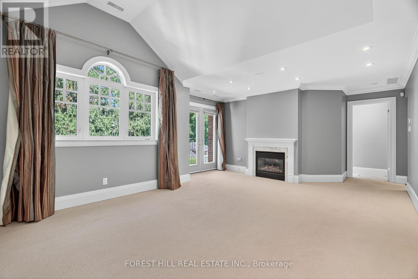 50 Golfdale Road, Toronto, Ontario  M4N 2B6 - Photo 24 - C12412351