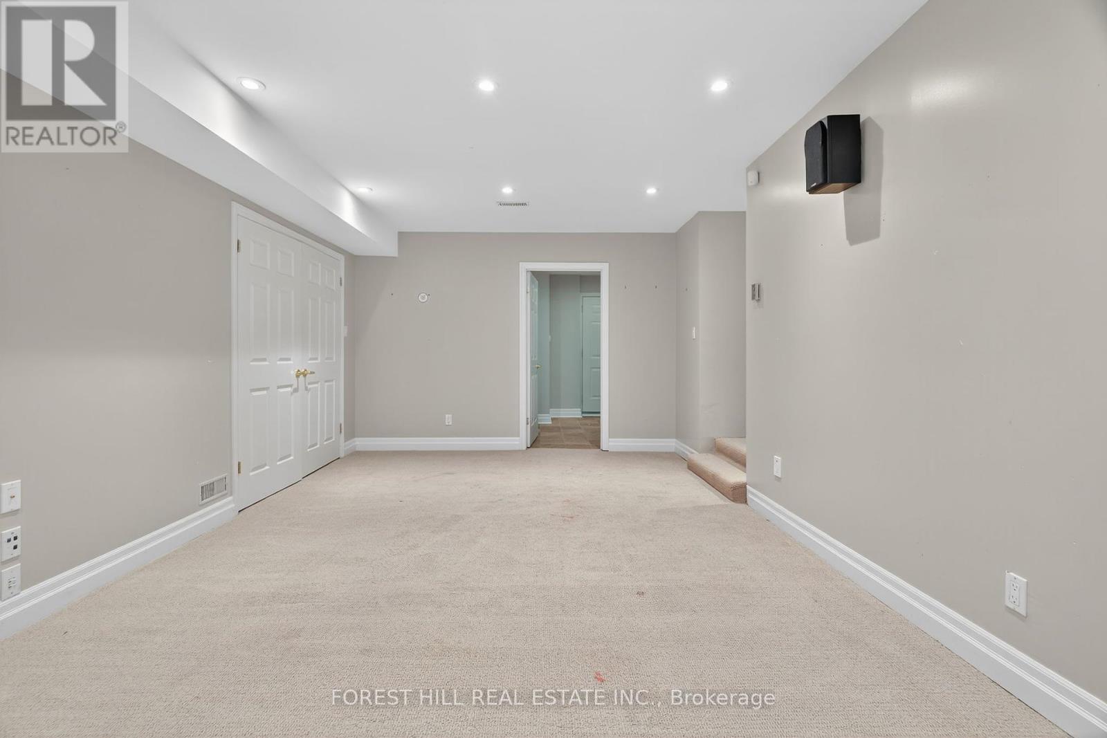50 Golfdale Road, Toronto, Ontario  M4N 2B6 - Photo 45 - C12412351