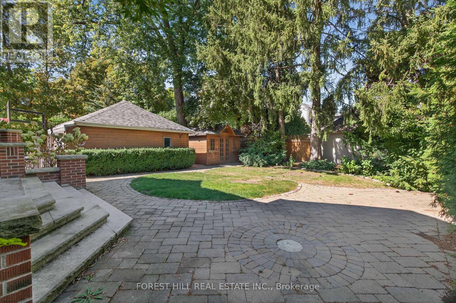 50 Golfdale Road, Toronto, Ontario  M4N 2B6 - Photo 49 - C12412351