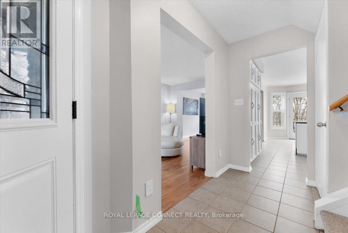 54 Parklawn Drive S, Clarington, Ontario  L1E 1Y9 - Photo 5 - E12412182