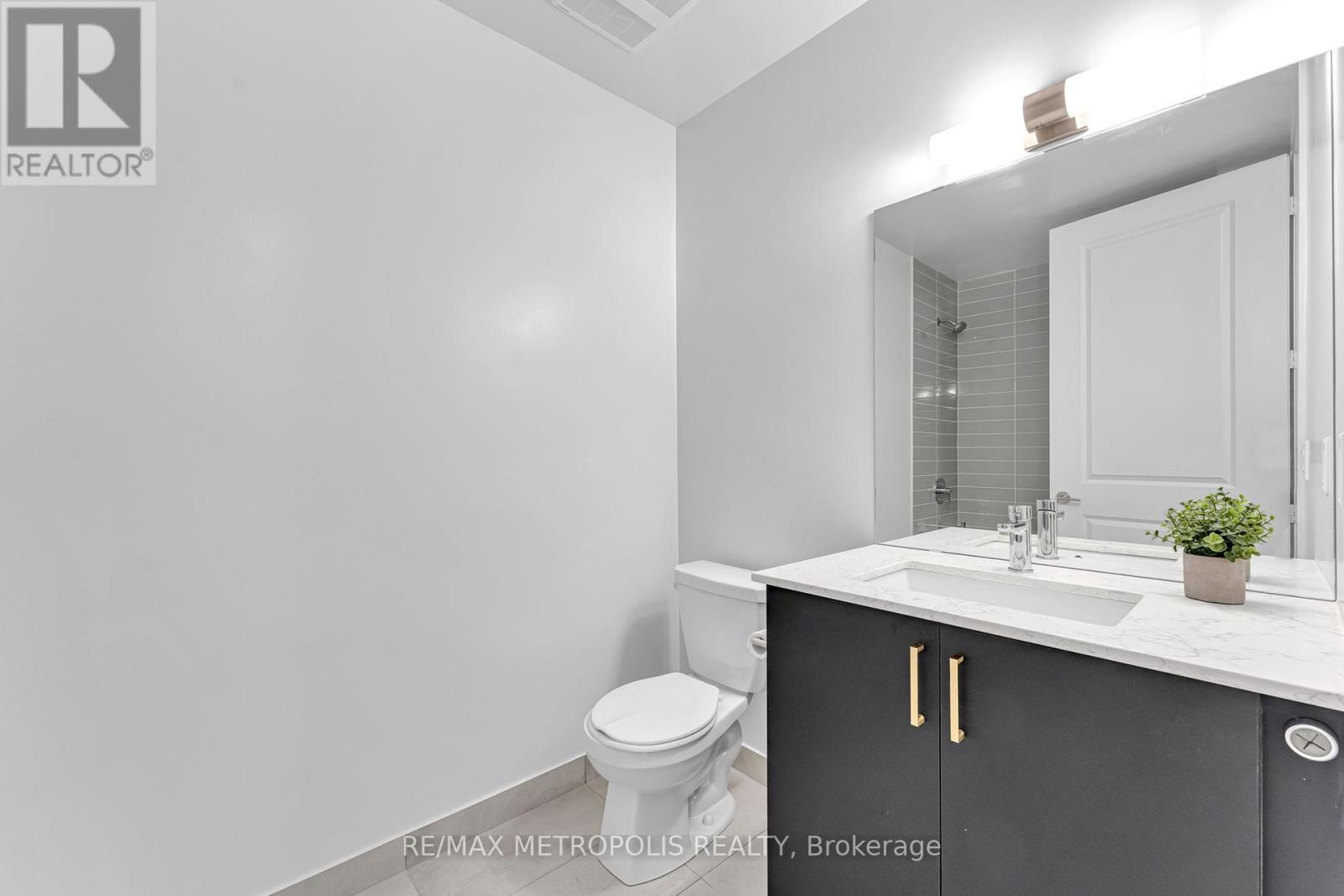 403 - 10 Meadowglen Place, Toronto, Ontario  M1G 0A8 - Photo 11 - E12412270