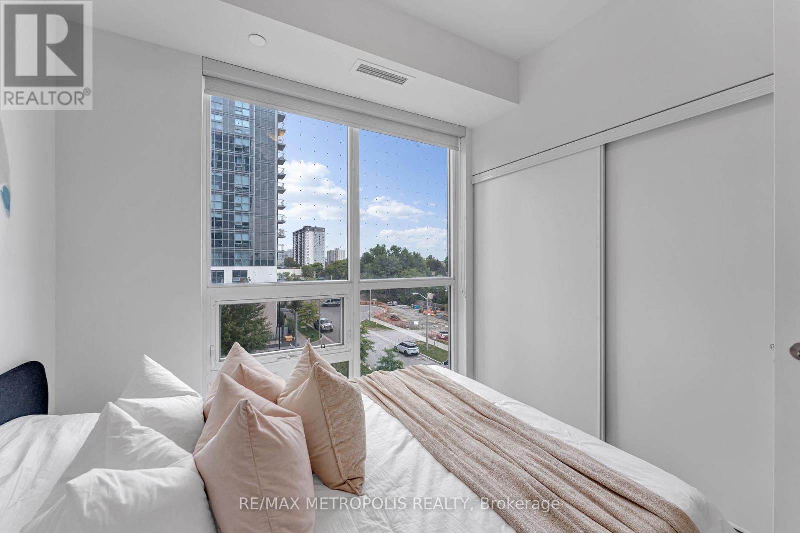 403 - 10 Meadowglen Place, Toronto, Ontario  M1G 0A8 - Photo 27 - E12412270
