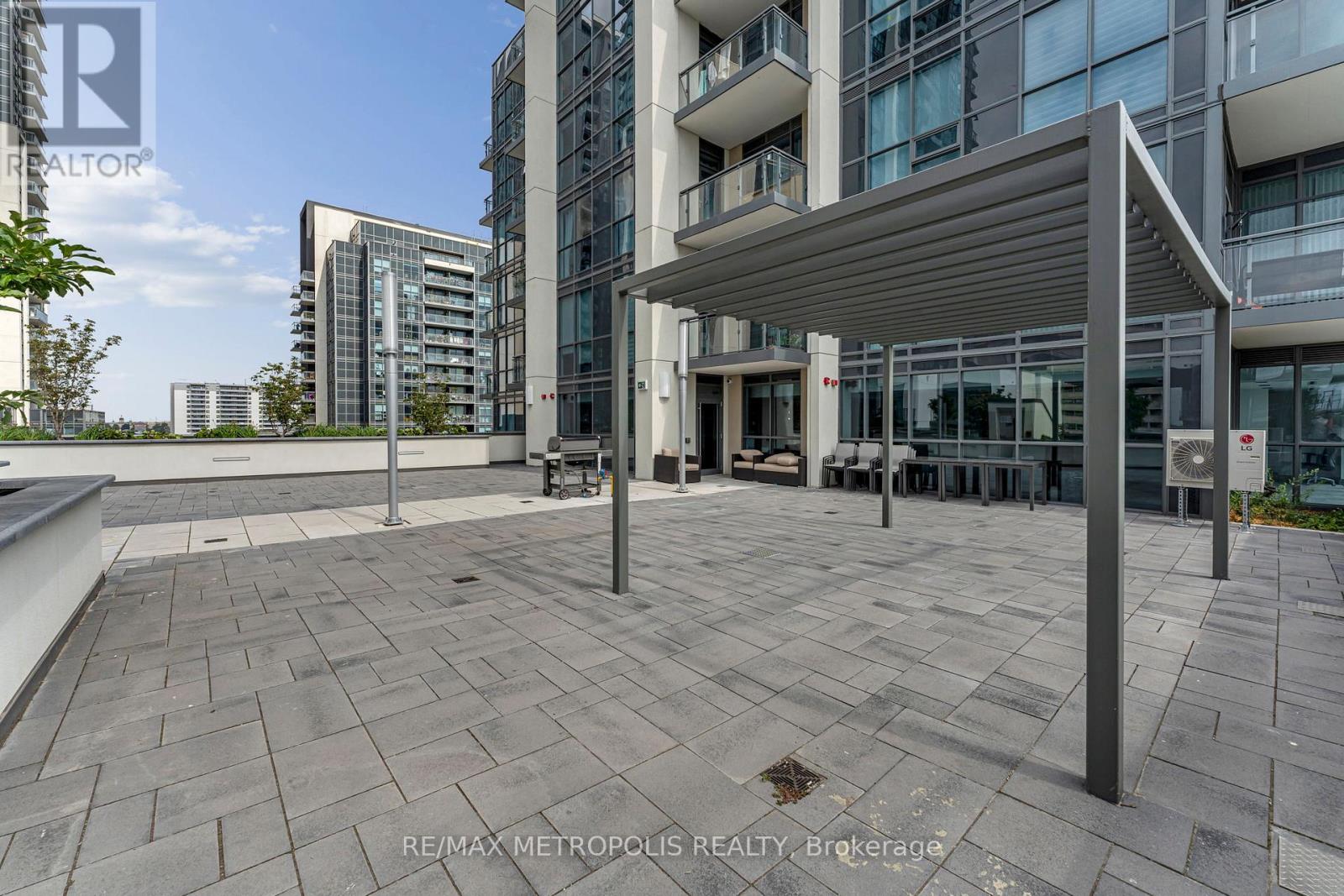 403 - 10 Meadowglen Place, Toronto, Ontario  M1G 0A8 - Photo 6 - E12412270