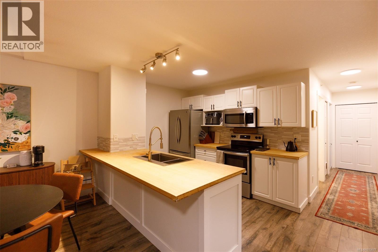 6132b Mcgirr Rd, Nanaimo, British Columbia  V9V 1V1 - Photo 5 - 1013677