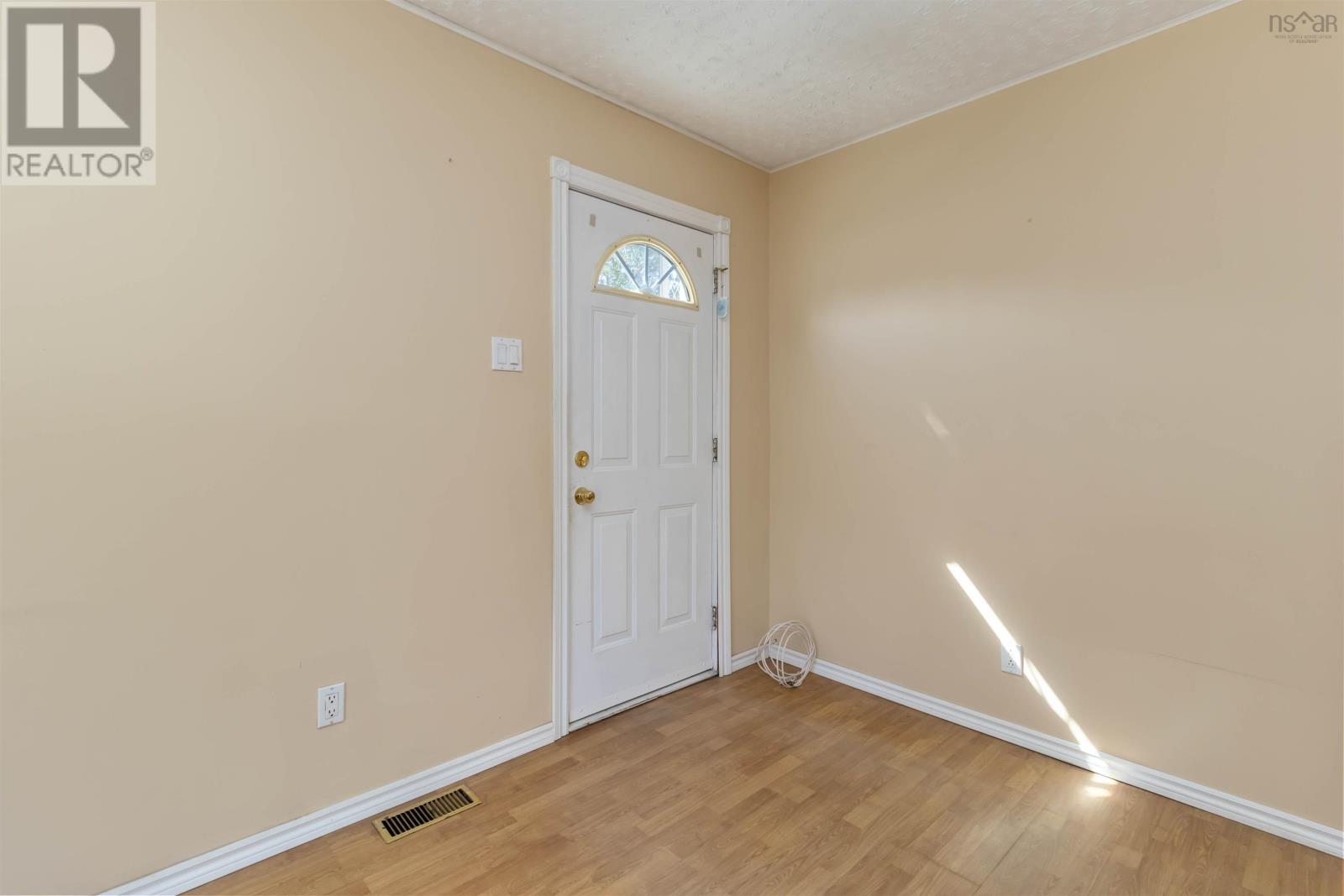 Property at 688 Cow Bay Road image 4