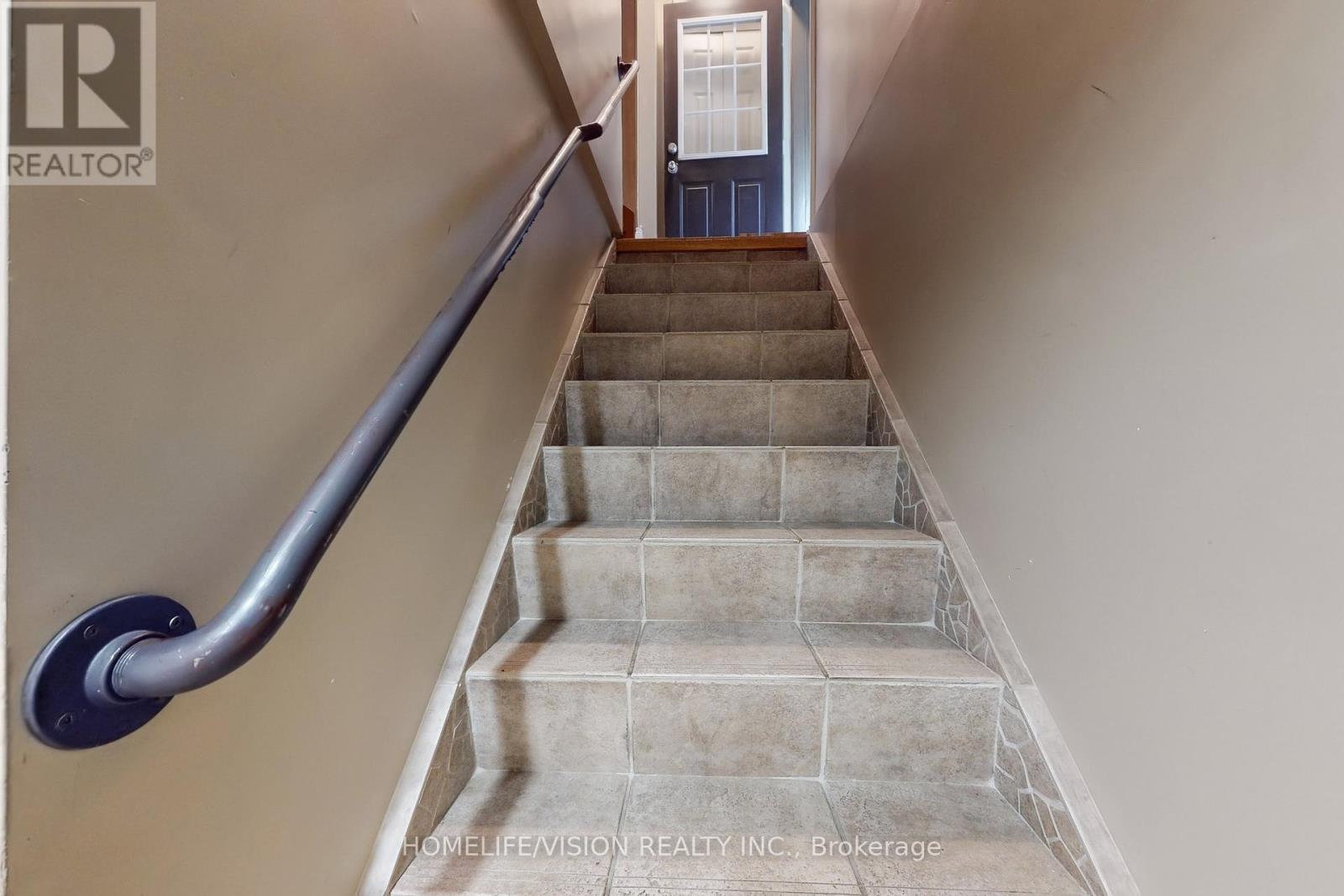 135 Patricia Drive, King, Ontario  L7B 1H3 - Photo 22 - N12412175