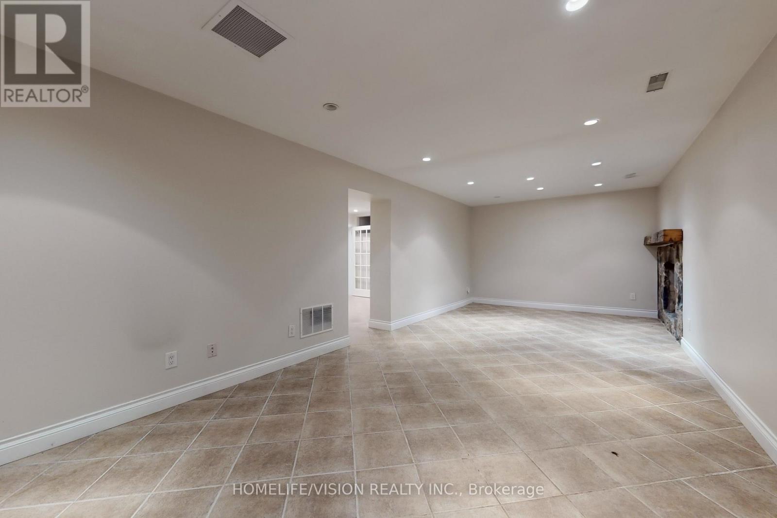 135 Patricia Drive, King, Ontario  L7B 1H3 - Photo 24 - N12412175