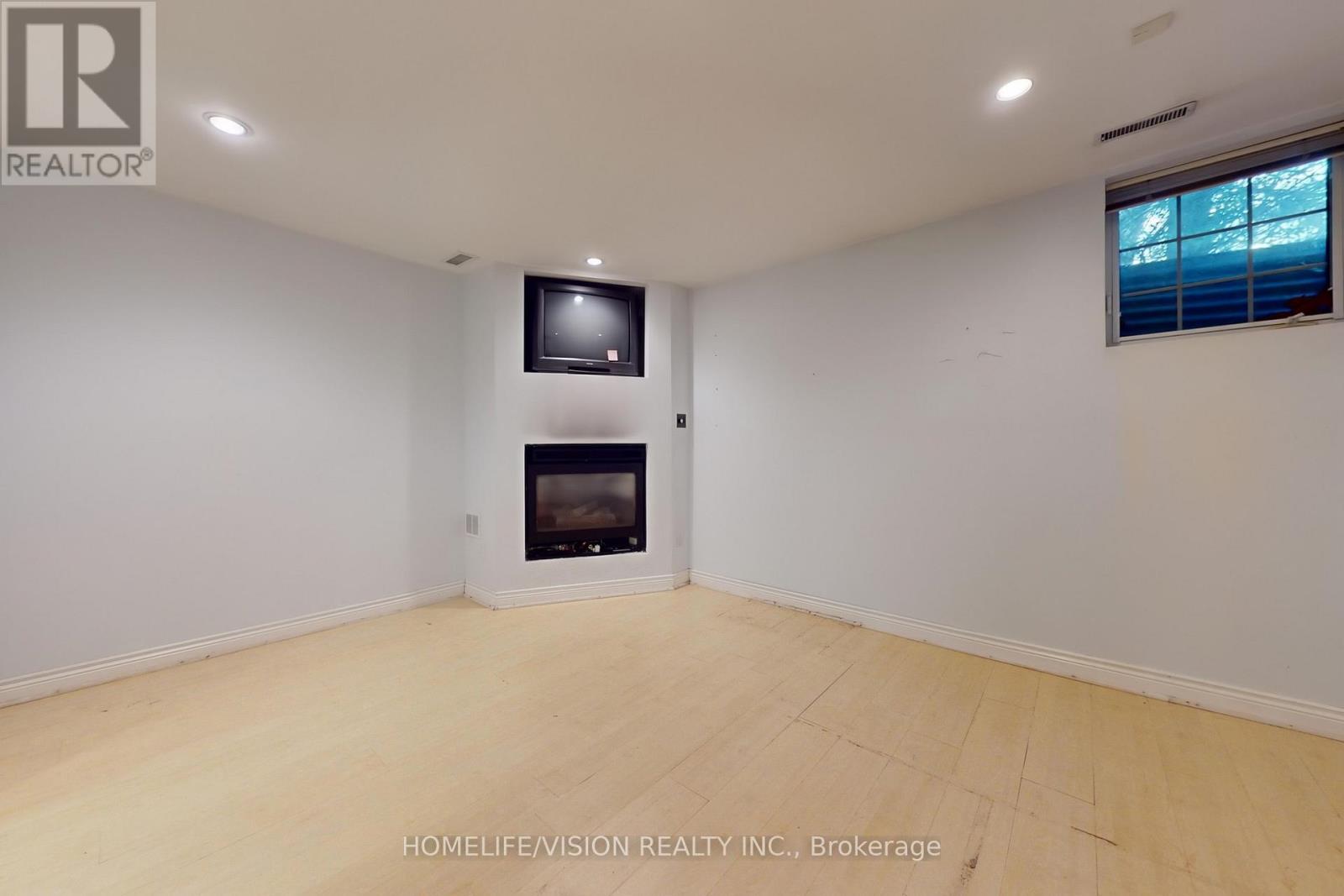 135 Patricia Drive, King, Ontario  L7B 1H3 - Photo 28 - N12412175