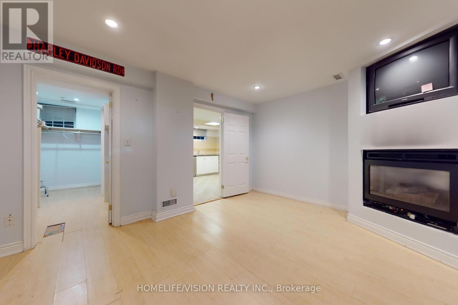 135 Patricia Drive, King, Ontario  L7B 1H3 - Photo 29 - N12412175