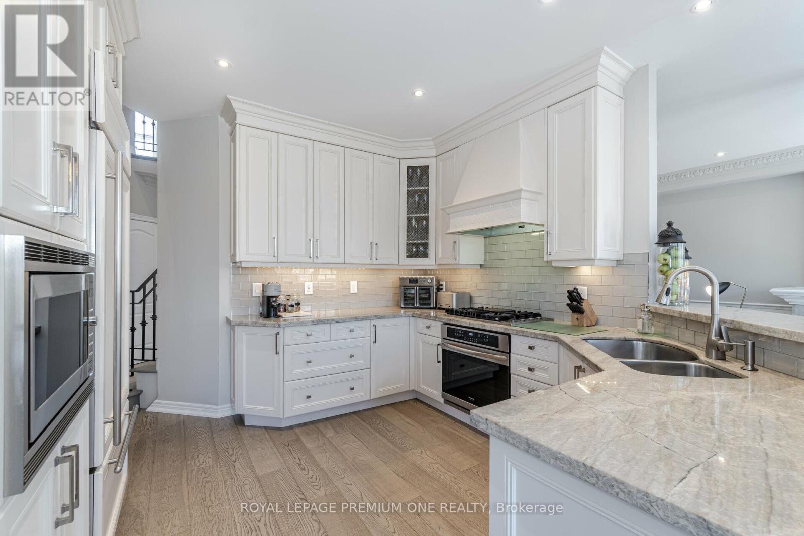 60 Julia Valentina Avenue, Vaughan, Ontario  L4H 1Y9 - Photo 17 - N12412188