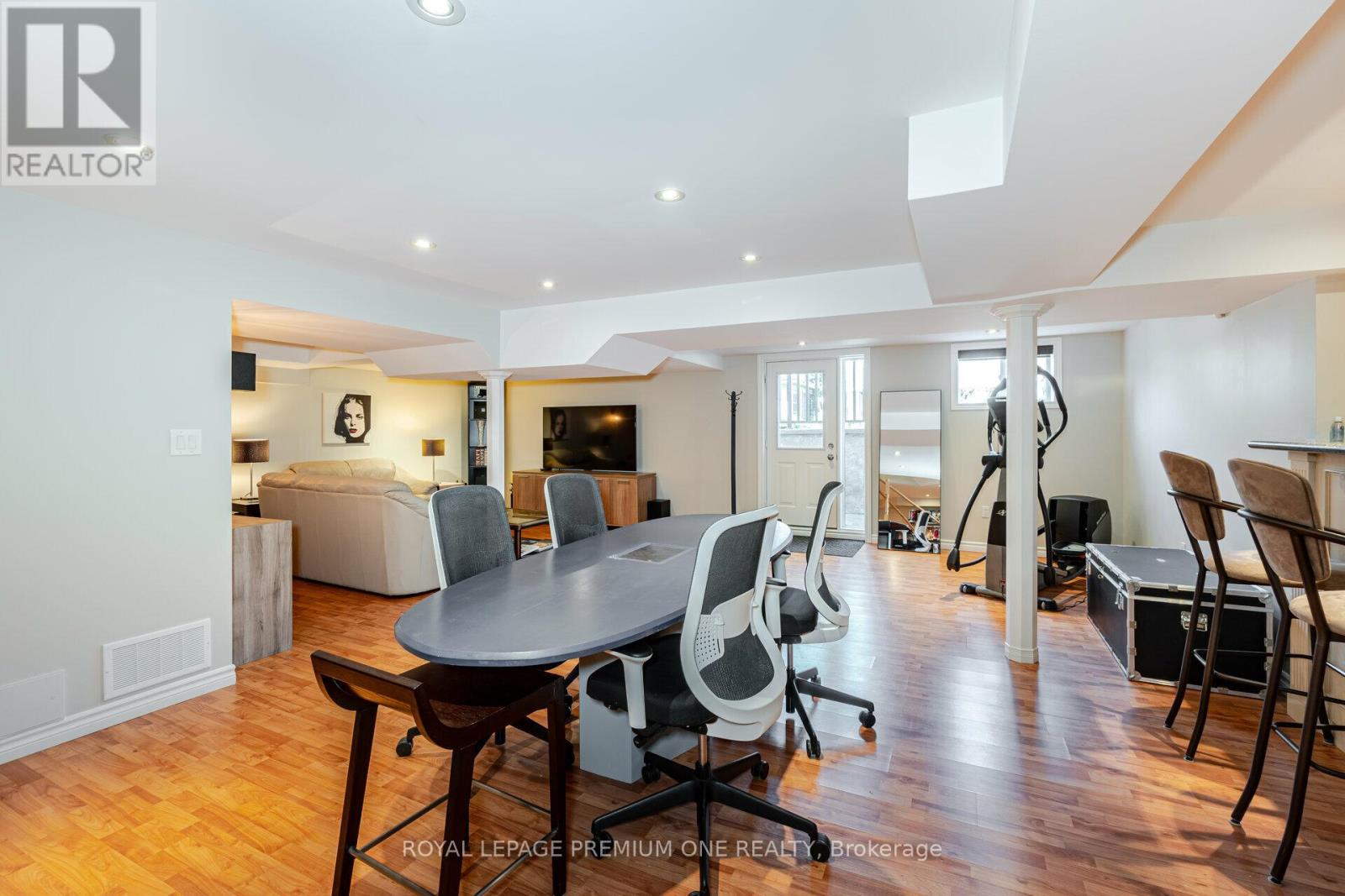 60 Julia Valentina Avenue, Vaughan, Ontario  L4H 1Y9 - Photo 47 - N12412188