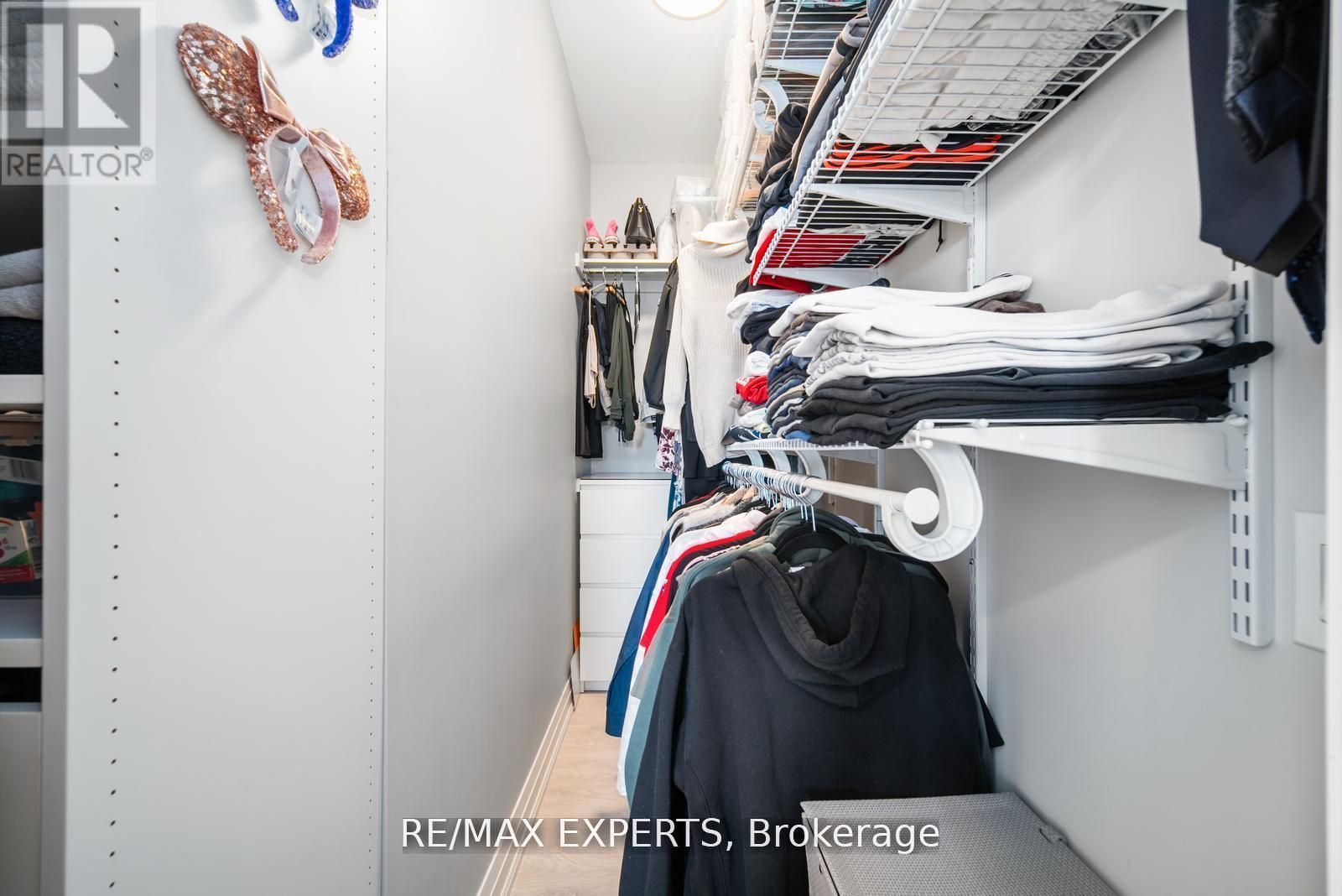 40 - 8167 Kipling Avenue, Vaughan, Ontario  L4L 0G4 - Photo 23 - N12412298