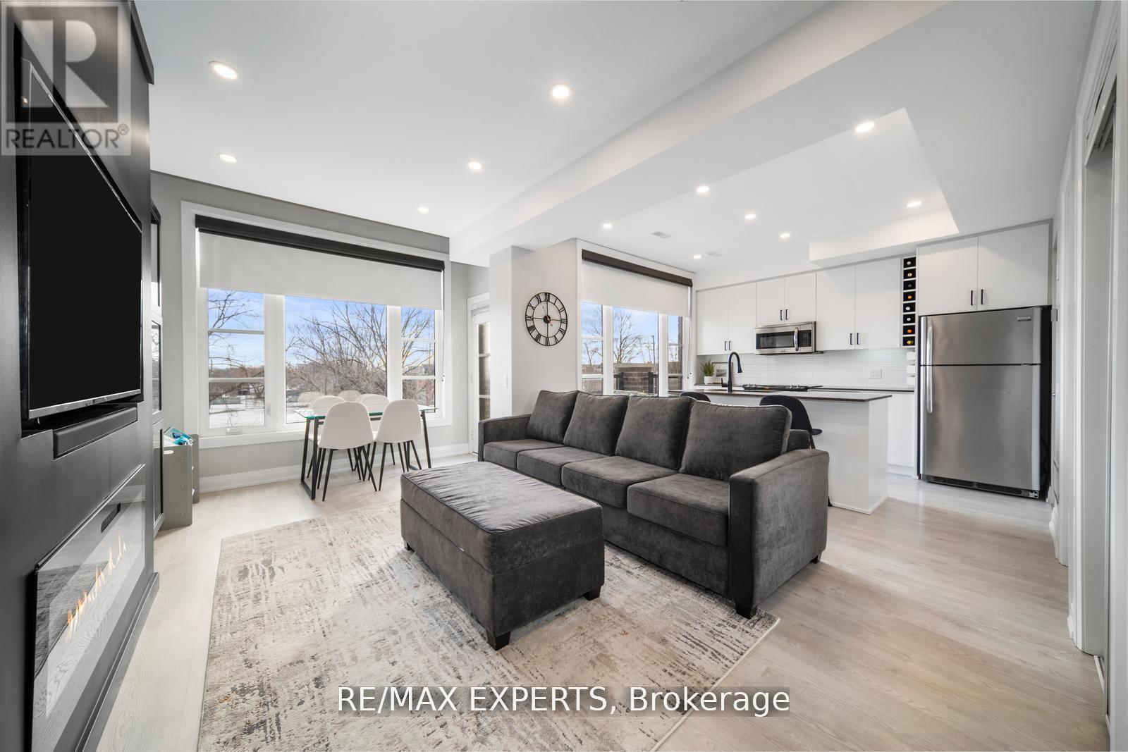 40 - 8167 Kipling Avenue, Vaughan, Ontario  L4L 0G4 - Photo 6 - N12412298