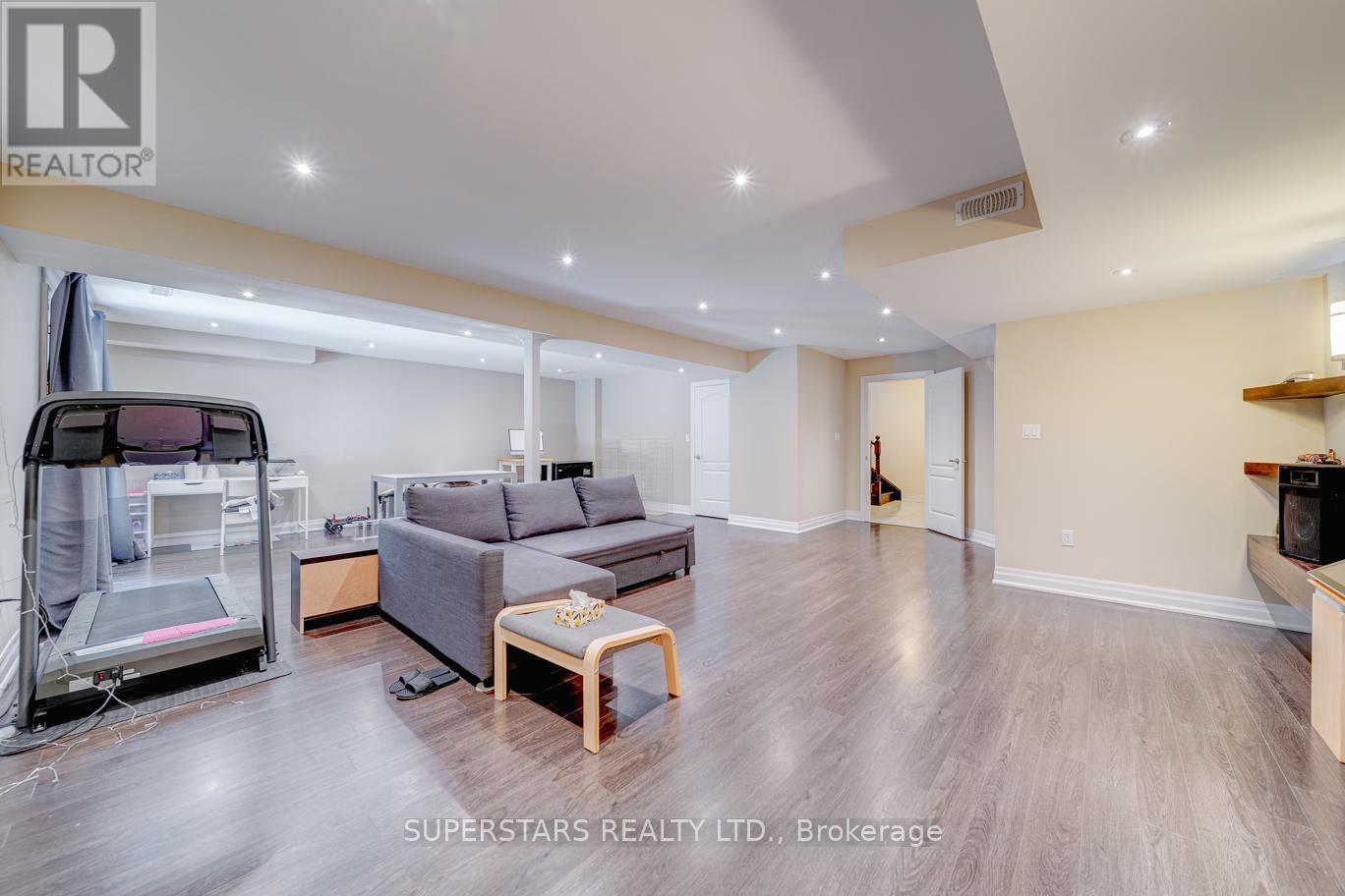 65 Meadowsweet Lane, Richmond Hill, Ontario  L4E 1B9 - Photo 33 - N12412319