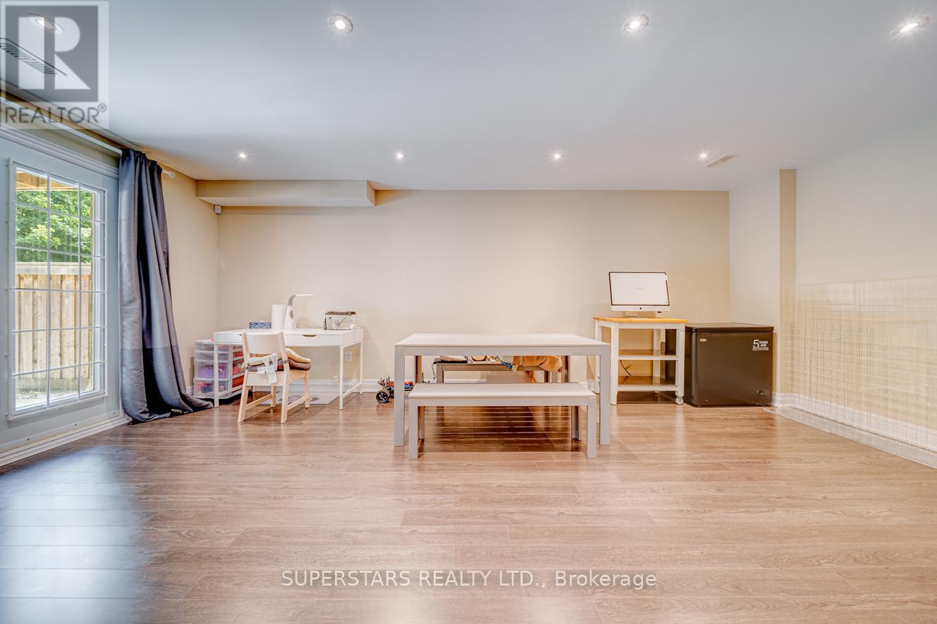 65 Meadowsweet Lane, Richmond Hill, Ontario  L4E 1B9 - Photo 34 - N12412319