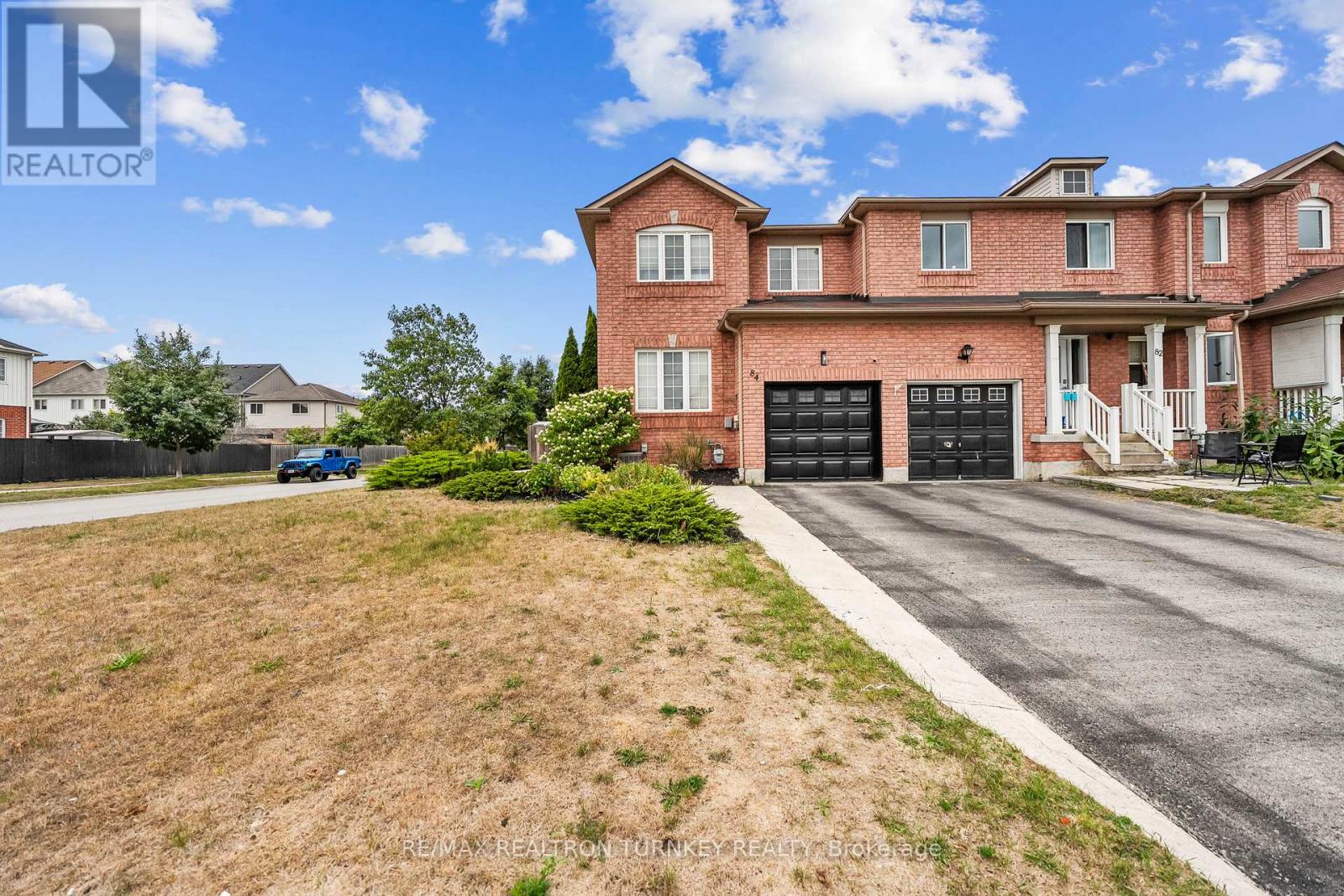 84 Admiral Crescent, Essa, Ontario  L0M 1B4 - Photo 28 - N12412325