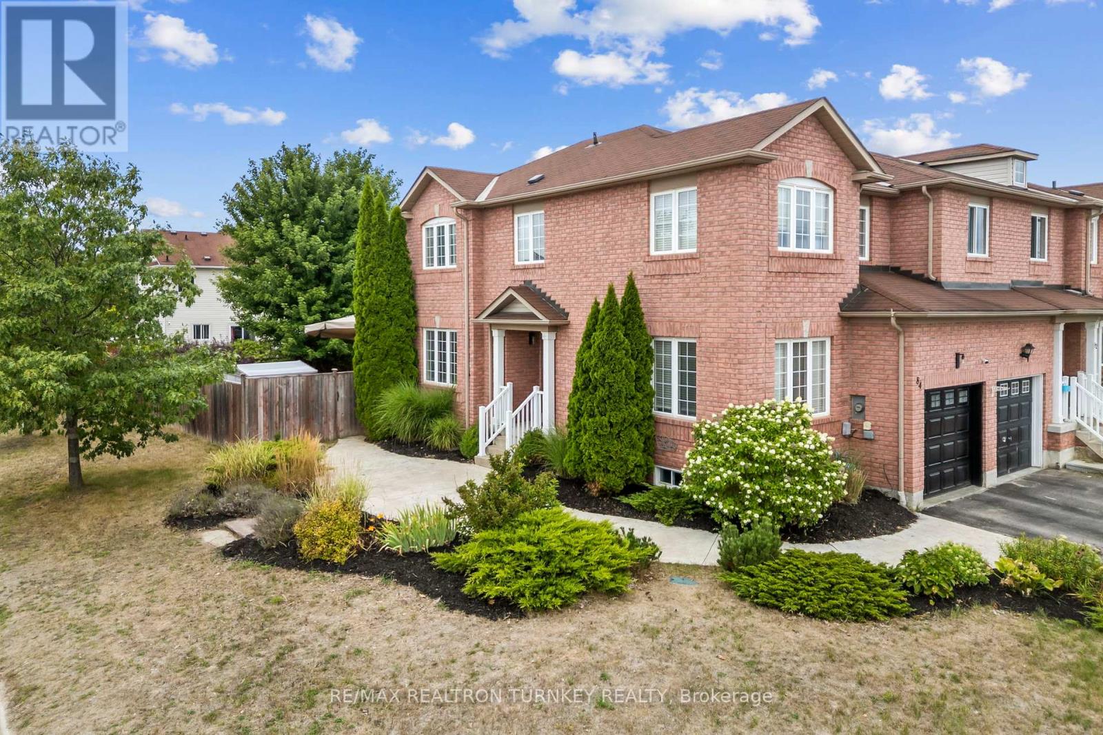 84 Admiral Crescent, Essa, Ontario  L0M 1B4 - Photo 38 - N12412325