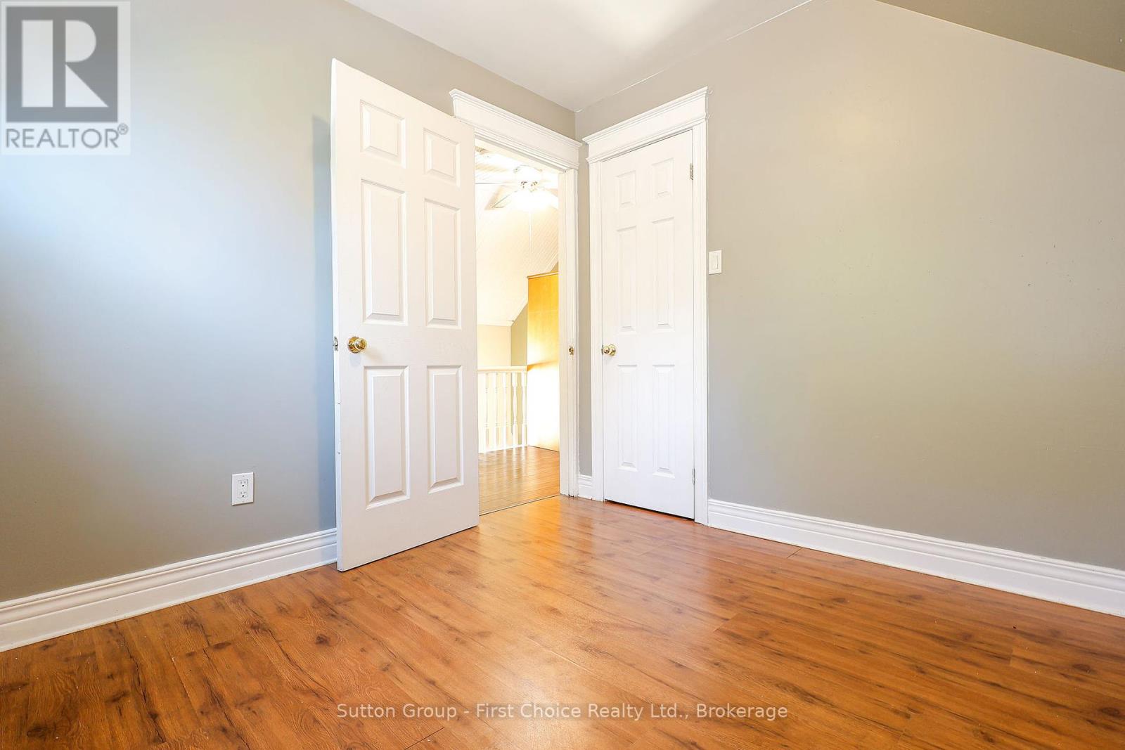 122 Trinity Street, Stratford, Ontario  N5A 4P6 - Photo 28 - X12108759