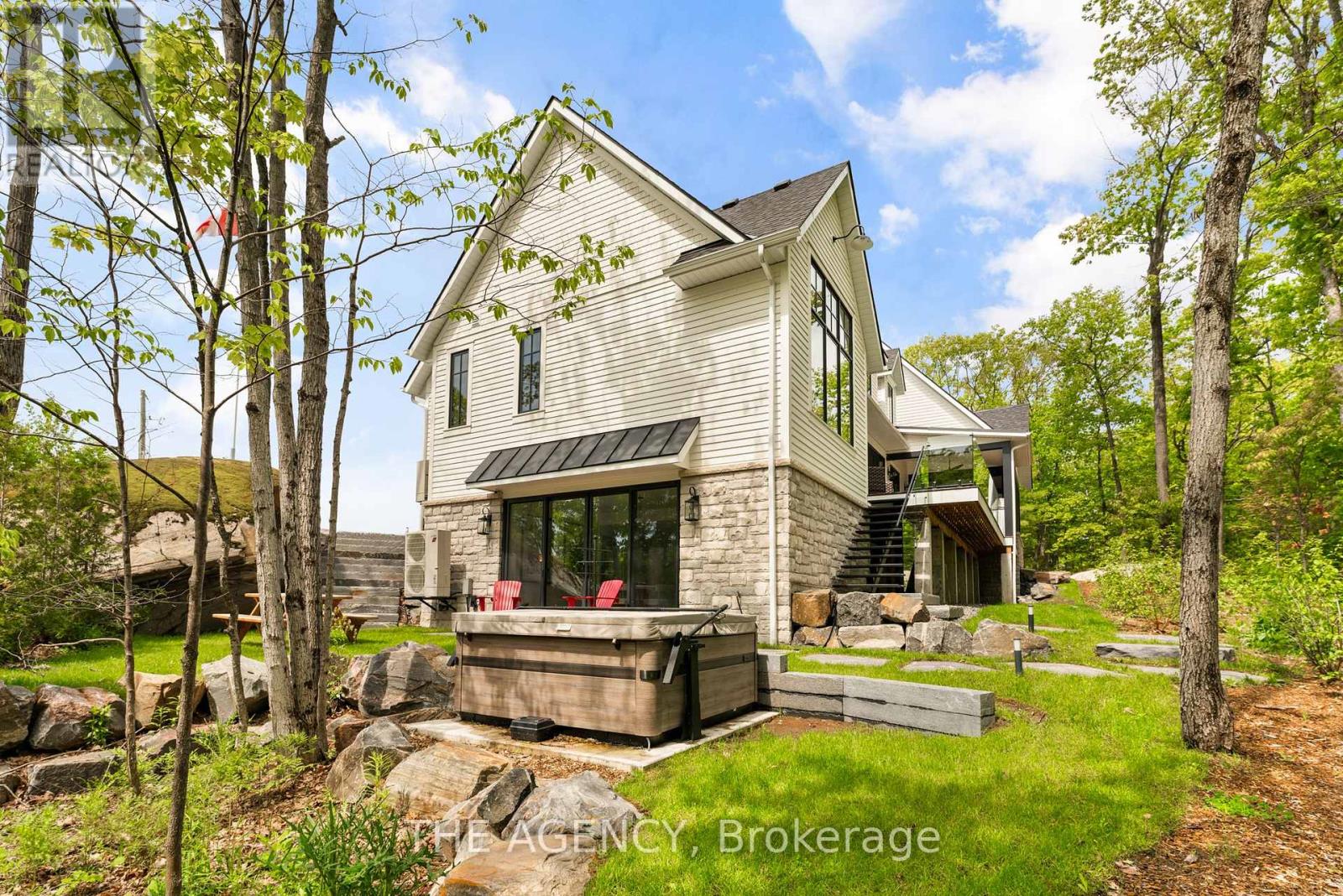3524 Isla Way, Severn, Ontario  L0K 1S0 - Photo 45 - S12348543