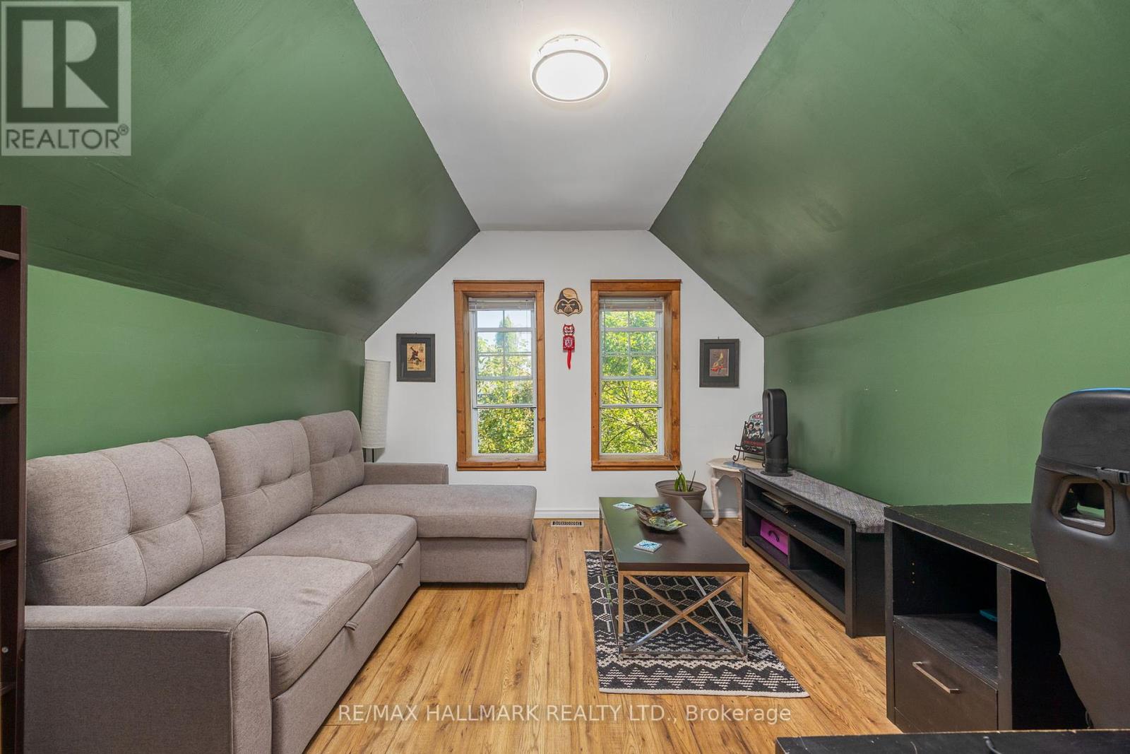 23 Douglas Street, Orillia, Ontario  L3V 5Y3 - Photo 13 - S12412277
