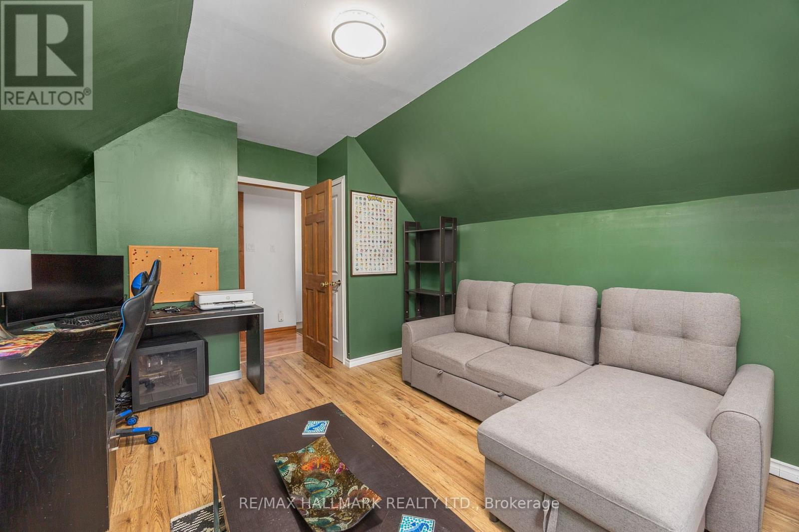23 Douglas Street, Orillia, Ontario  L3V 5Y3 - Photo 14 - S12412277