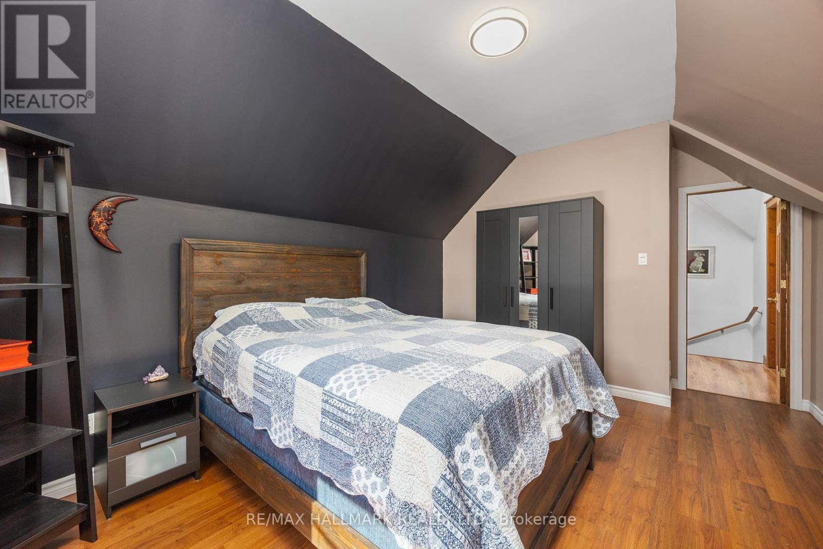 23 Douglas Street, Orillia, Ontario  L3V 5Y3 - Photo 16 - S12412277