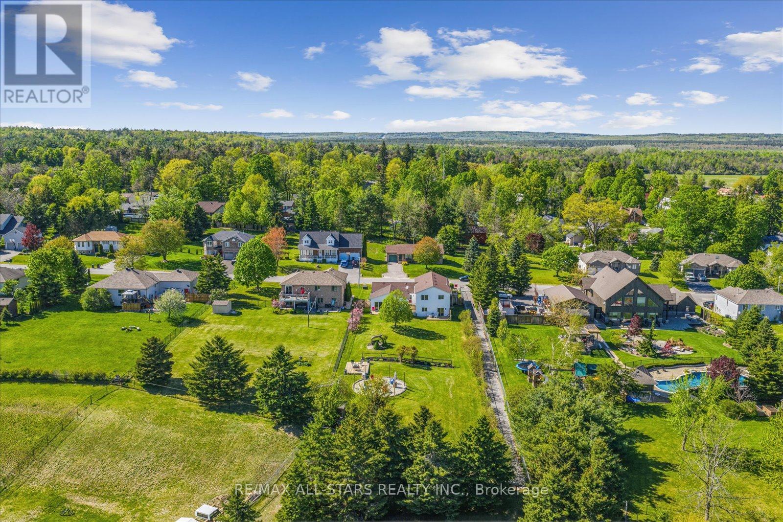 54 Marlow Circle, Springwater, Ontario  L0L 1V0 - Photo 43 - S12412322