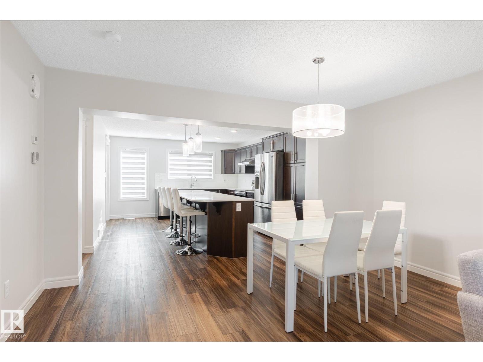2053 Graydon Hill Cr Sw, Edmonton, Alberta  T6W 4C5 - Photo 10 - E4458341