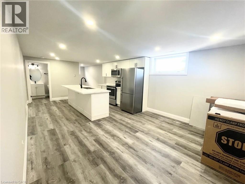 242 West 17th Street Unit# Lower, Hamilton, Ontario  L9C 4G2 - Photo 2 - 40770815