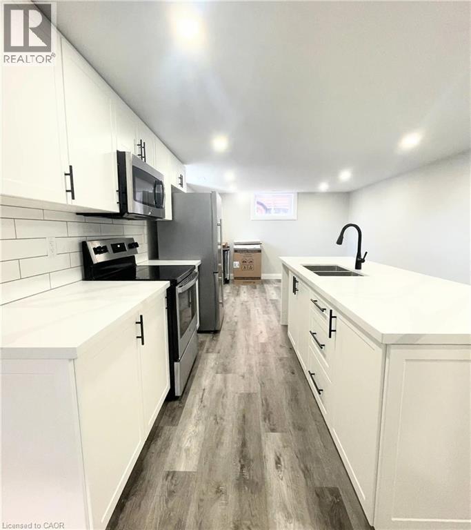 242 West 17th Street Unit# Lower, Hamilton, Ontario  L9C 4G2 - Photo 3 - 40770815