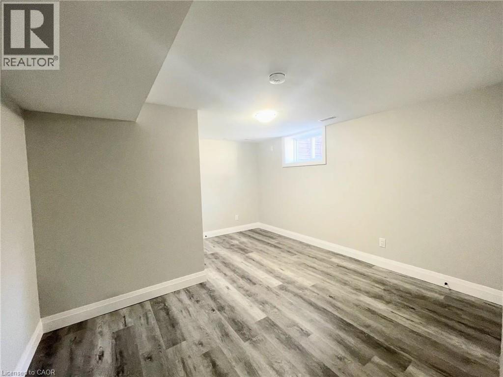 242 West 17th Street Unit# Lower, Hamilton, Ontario  L9C 4G2 - Photo 9 - 40770815