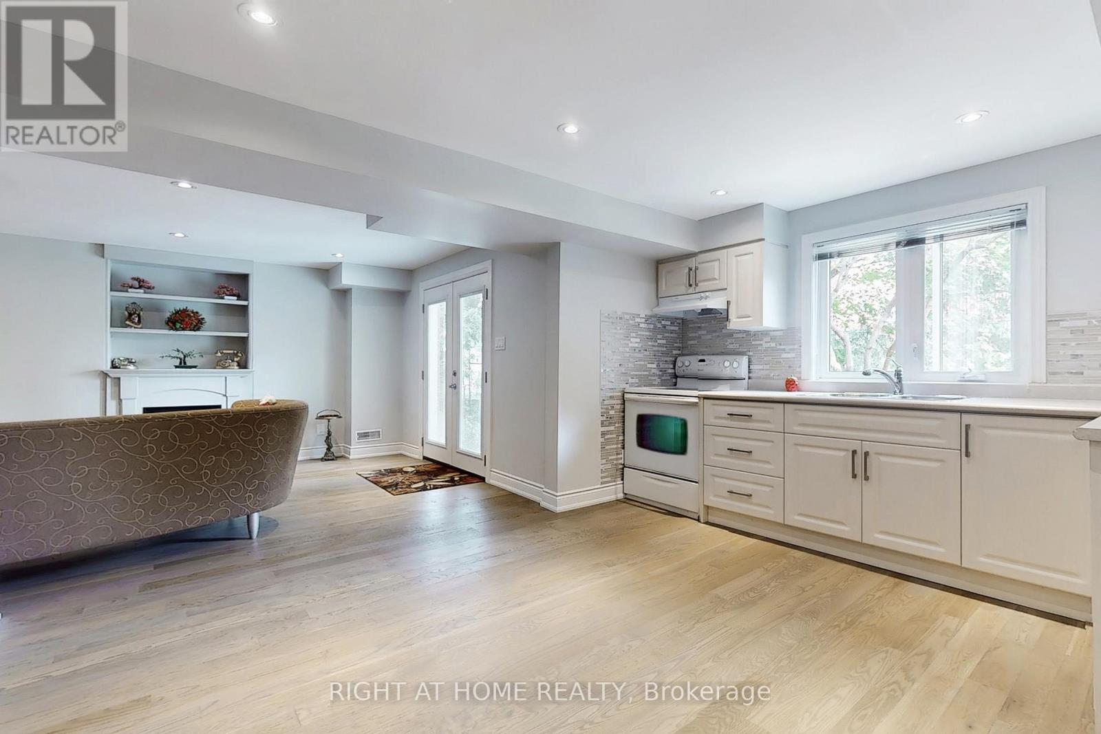 4 Peggy Anne Cove, Brampton, Ontario  L6S 5E4 - Photo 32 - W12412205