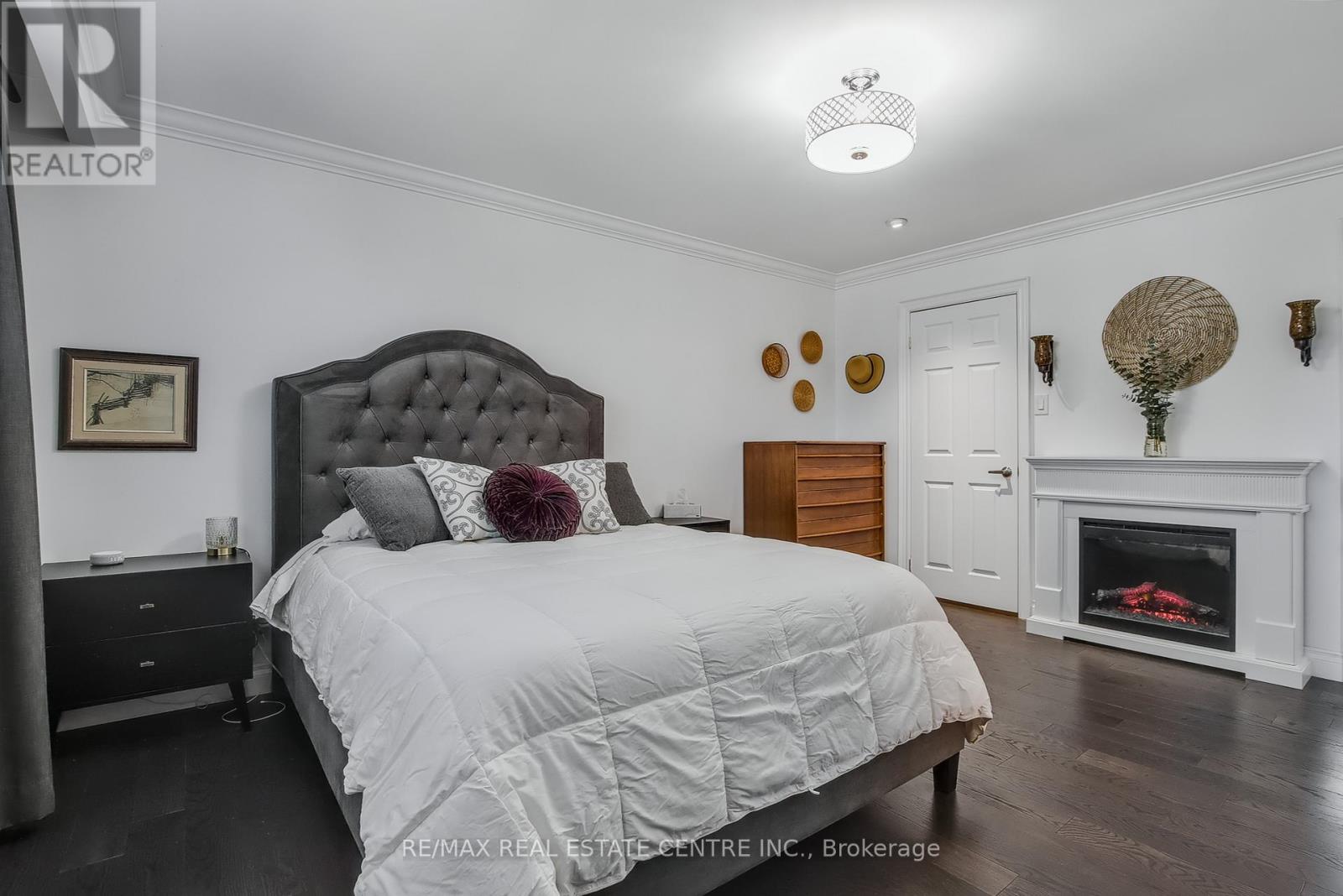 820 Hemlock Drive, Milton, Ontario  L9T 3V5 - Photo 21 - W12412231