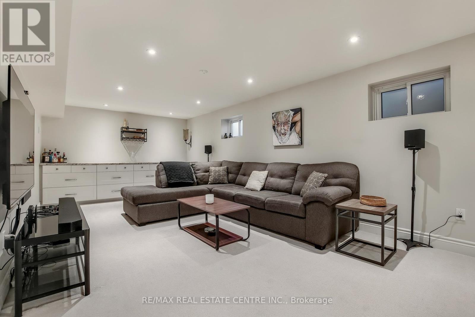 820 Hemlock Drive, Milton, Ontario  L9T 3V5 - Photo 31 - W12412231