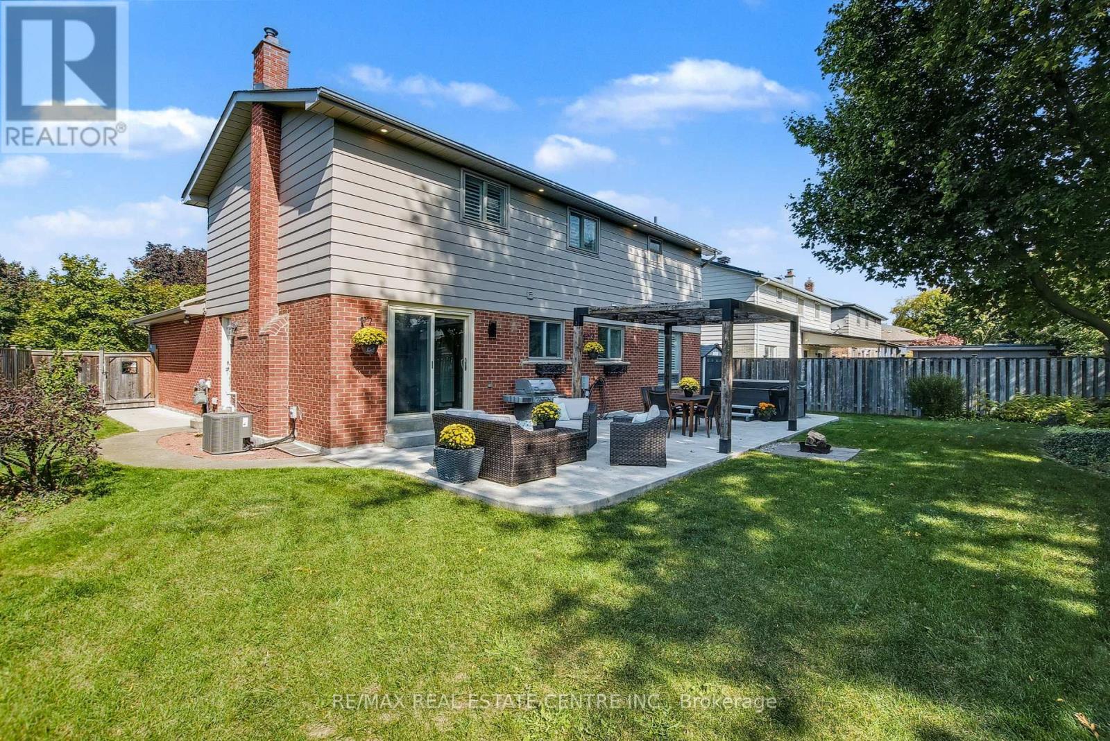820 Hemlock Drive, Milton, Ontario  L9T 3V5 - Photo 38 - W12412231