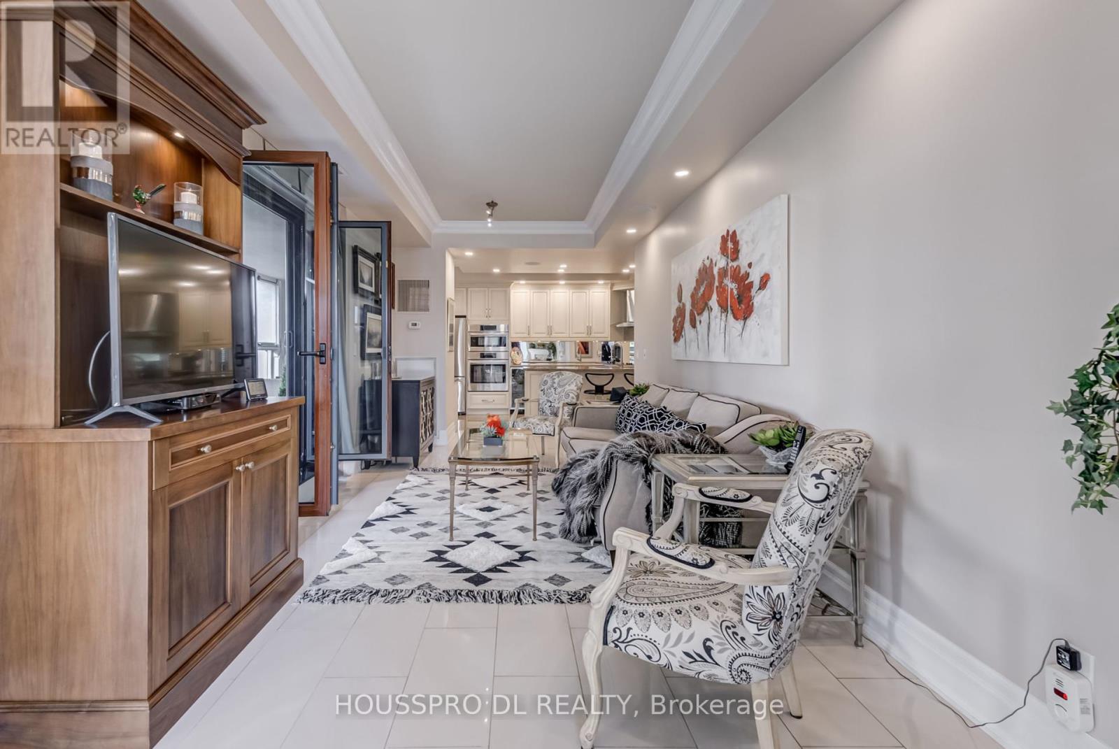 220 - 2095 Lake Shore Boulevard W, Toronto, Ontario  M8V 4G4 - Photo 10 - W12412233