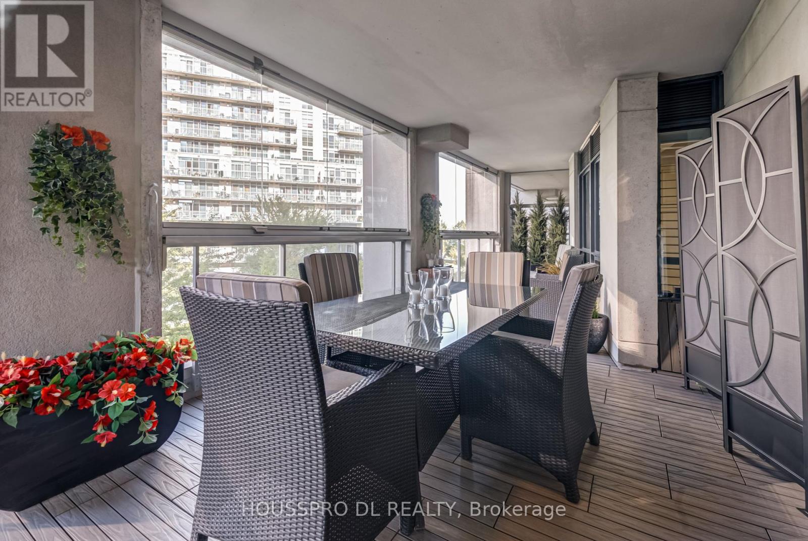 220 - 2095 Lake Shore Boulevard W, Toronto, Ontario  M8V 4G4 - Photo 28 - W12412233