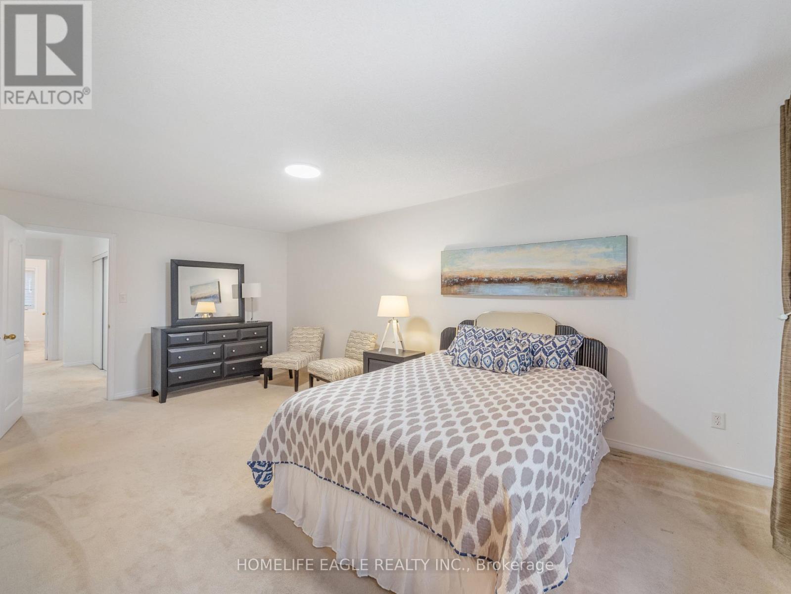 14 Corvette Court, Brampton, Ontario  L7A 2H7 - Photo 11 - W12412321