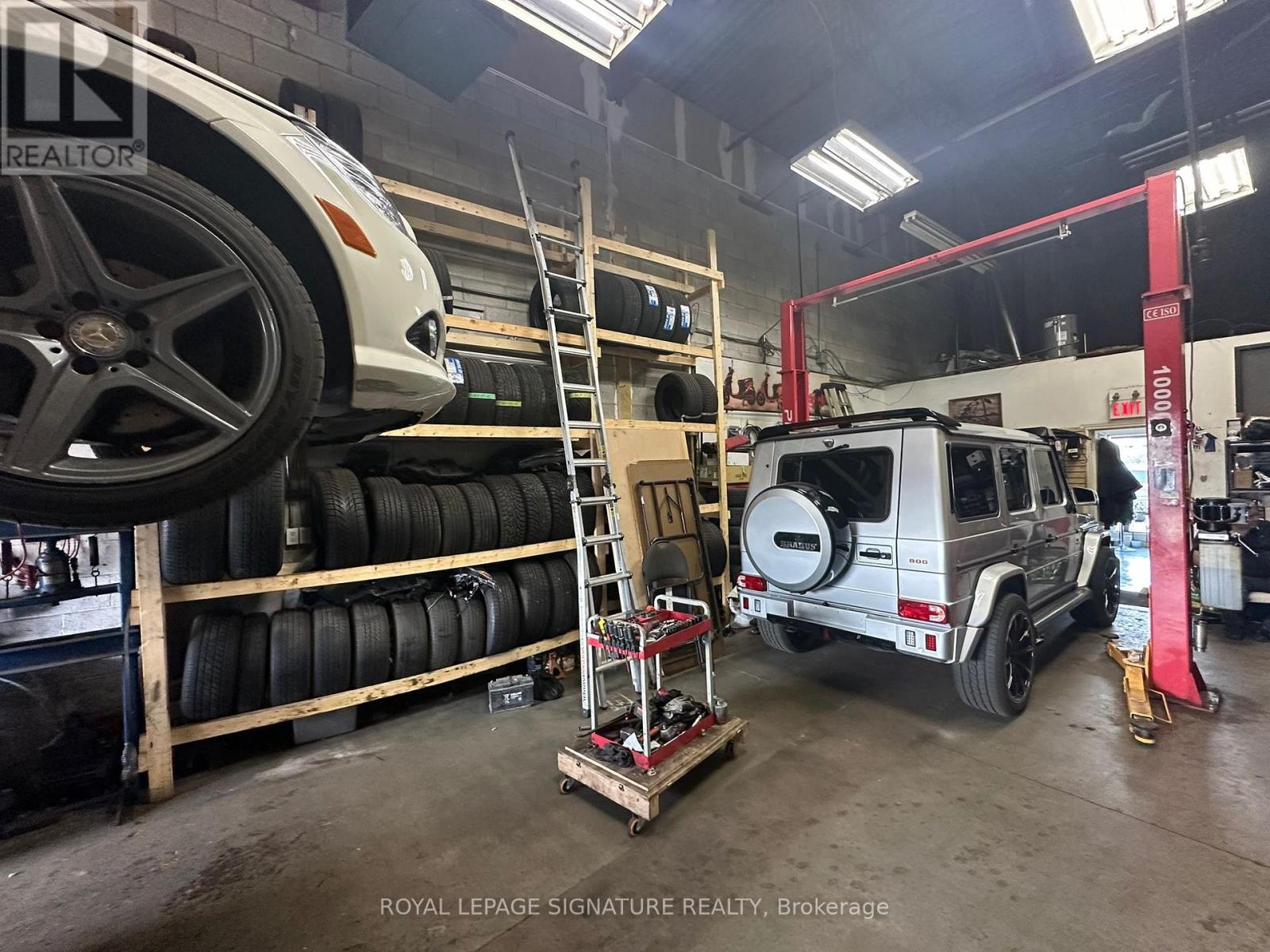 16 - 1270 Finch Avenue W, Toronto, Ontario  M3J 3J7 - Photo 4 - W12412329