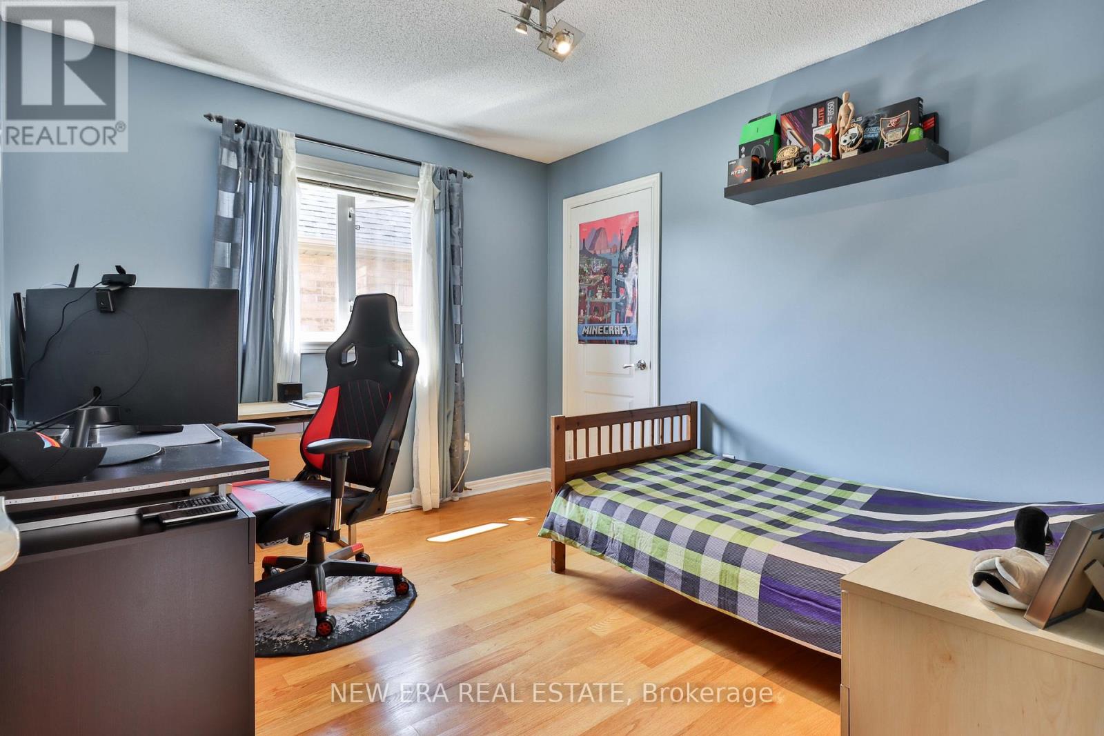 693 Gypsy Fly Crescent, Mississauga, Ontario  L5W 1H5 - Photo 24 - W12412332