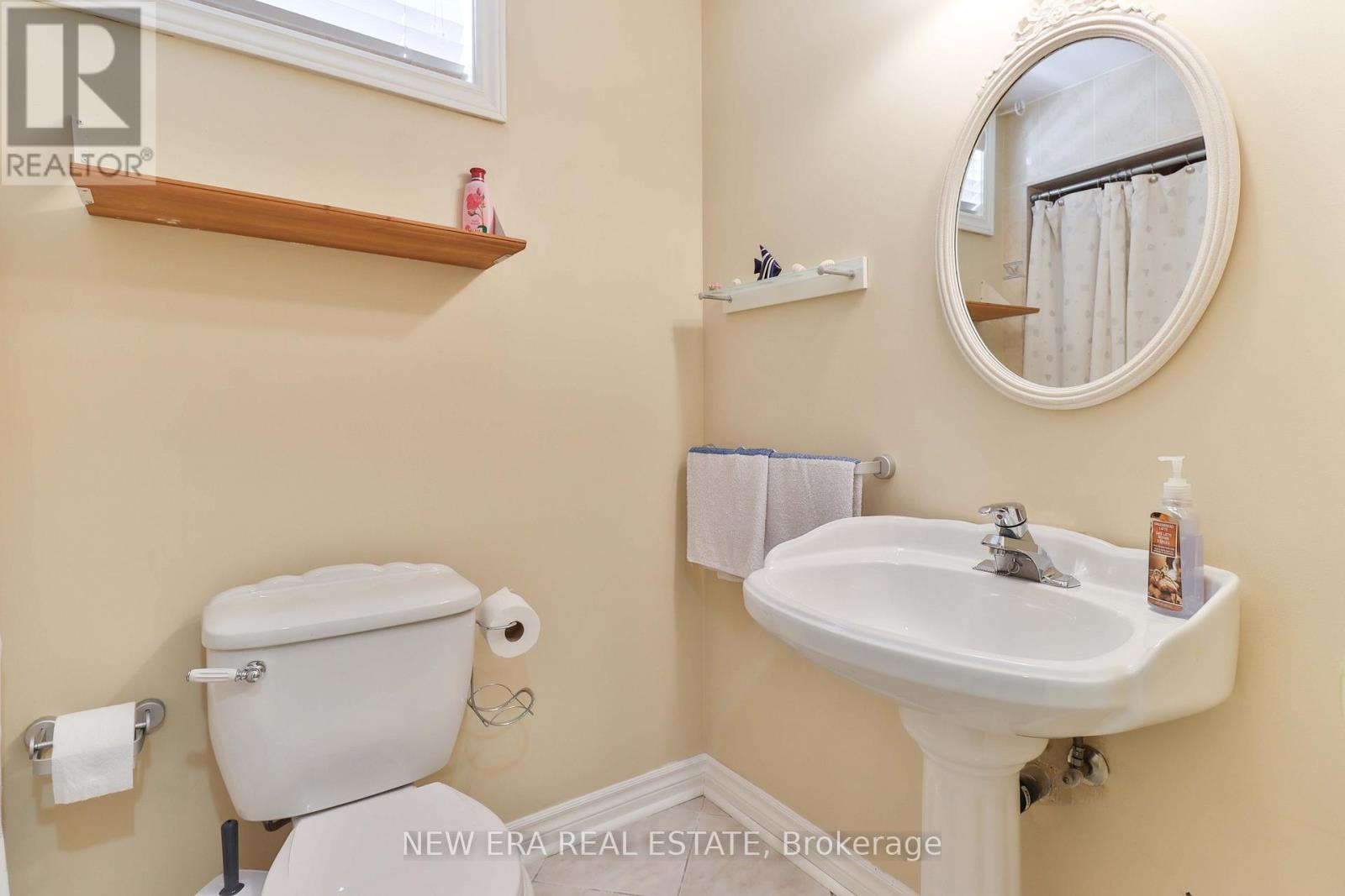 693 Gypsy Fly Crescent, Mississauga, Ontario  L5W 1H5 - Photo 32 - W12412332
