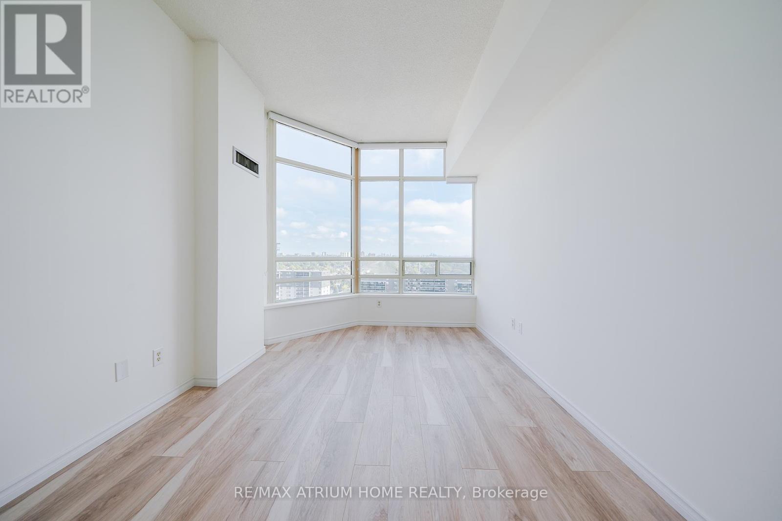 Ph11 - 75 King Street E, Mississauga, Ontario  L5A 4G5 - Photo 29 - W12412345