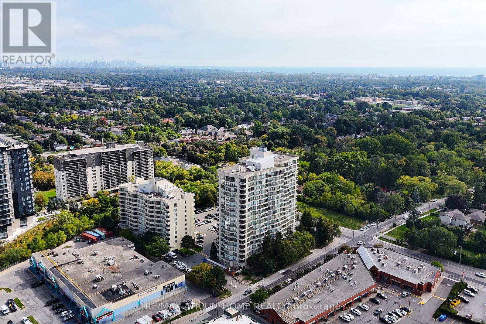 Ph11 - 75 King Street E, Mississauga, Ontario  L5A 4G5 - Photo 33 - W12412345