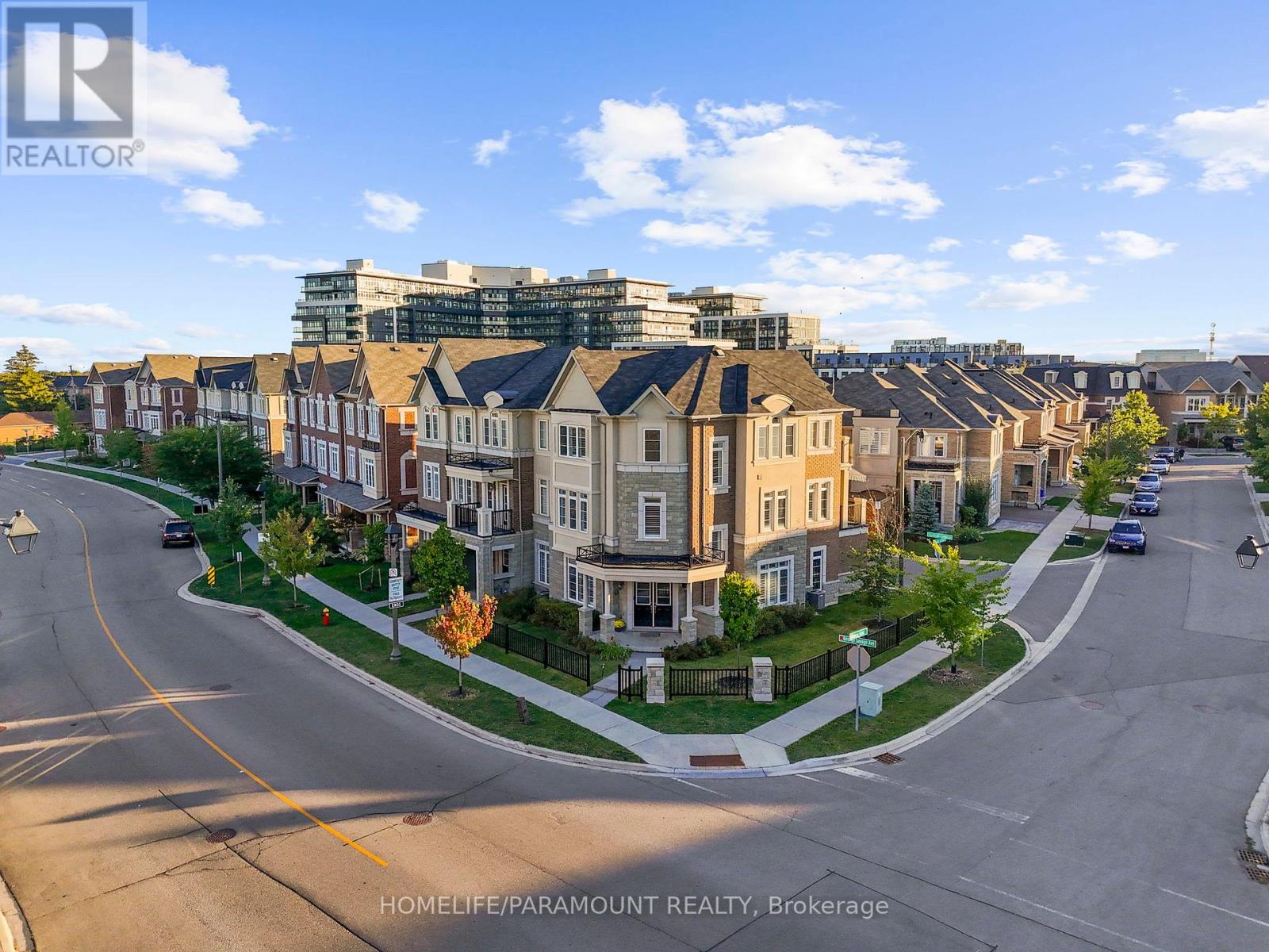 3050 George Savage Avenue, Oakville, Ontario  L6M 0Z1 - Photo 7 - W12412360