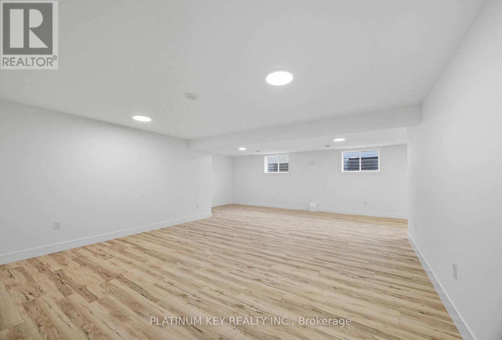 32 Briscoe Crescent, Strathroy-Caradoc, Ontario  N7G 4E2 - Photo 33 - X12412600