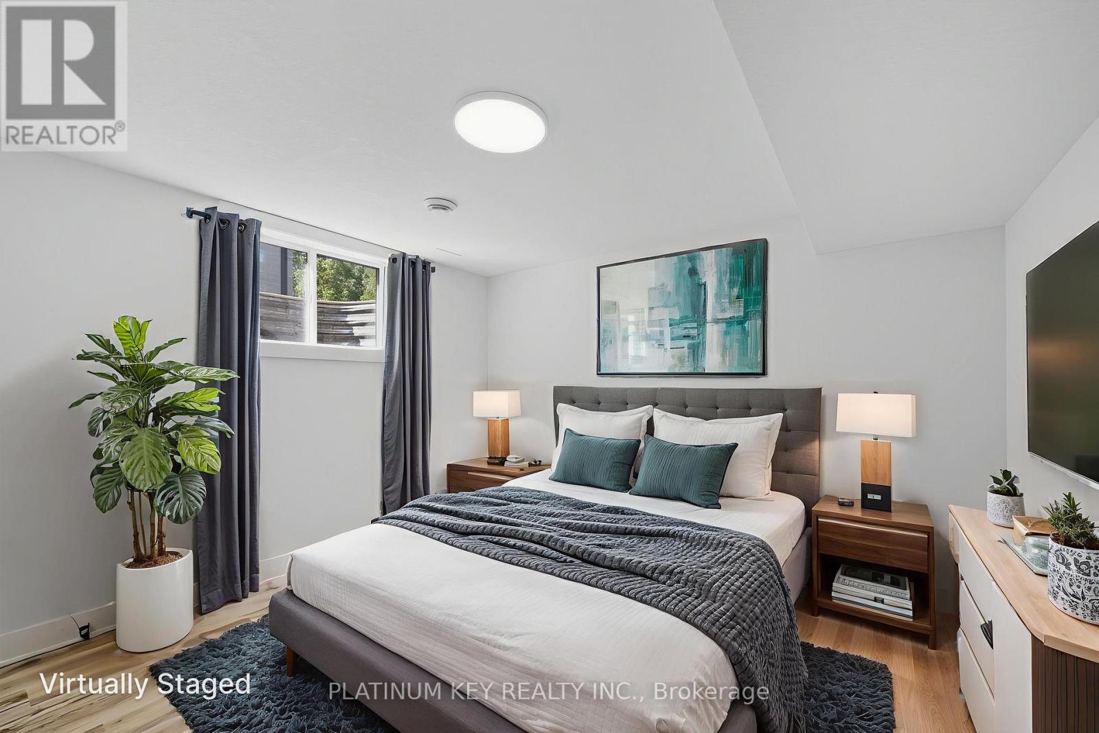 32 Briscoe Crescent, Strathroy-Caradoc, Ontario  N7G 4E2 - Photo 37 - X12412600