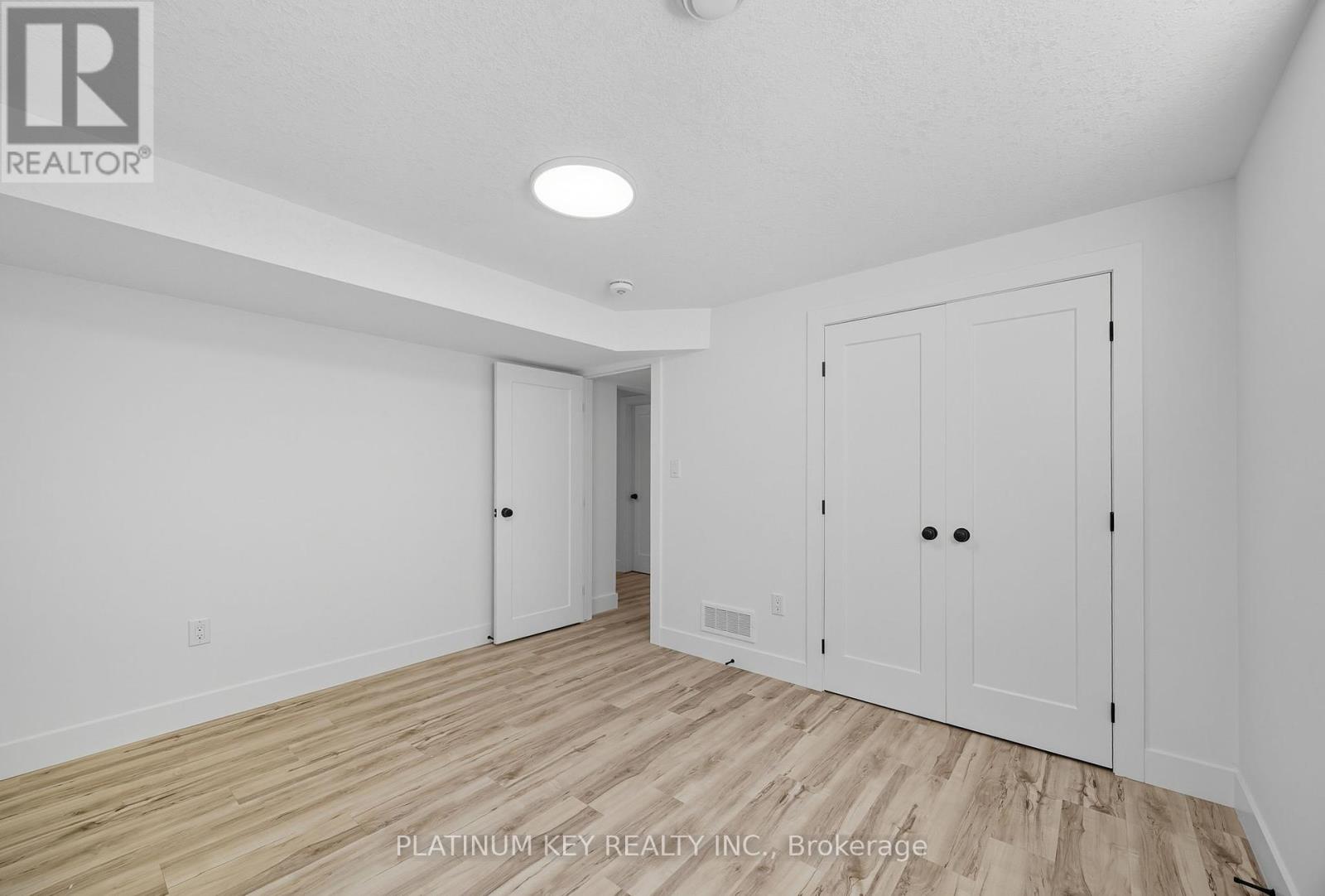 32 Briscoe Crescent, Strathroy-Caradoc, Ontario  N7G 4E2 - Photo 38 - X12412600